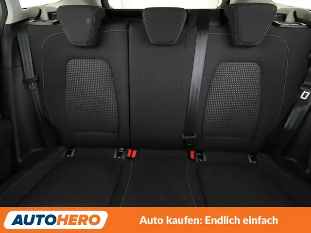 Ford Focus view 15