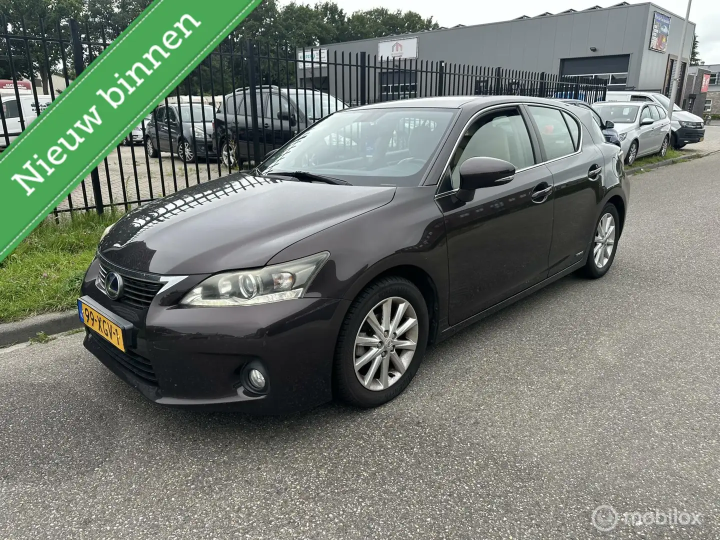 Lexus CT 200h Business Line koppakking lek Maro - 1
