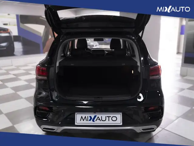 MG ZS view 7