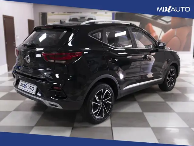 MG ZS view 5