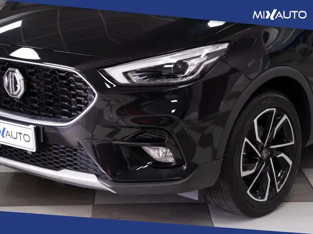 MG ZS view 9