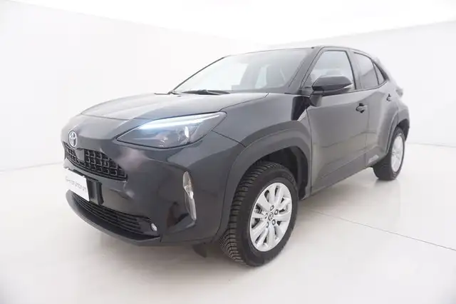 Toyota Yaris Cross view 9