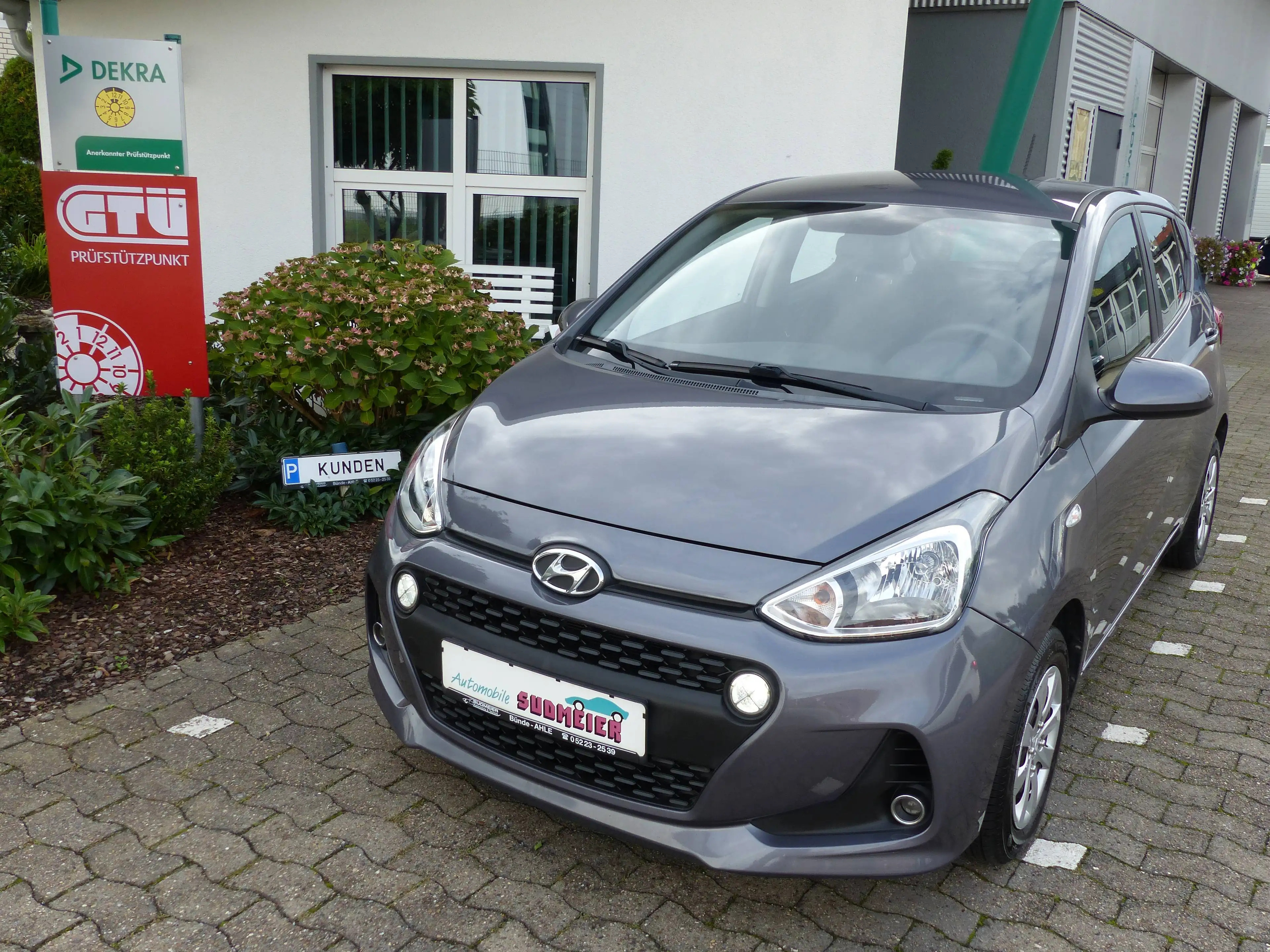 Hyundai i10 Klimaanlage Navigation elektrische Fensterheber vorne und hinten elektrische Spiegel — photo 2