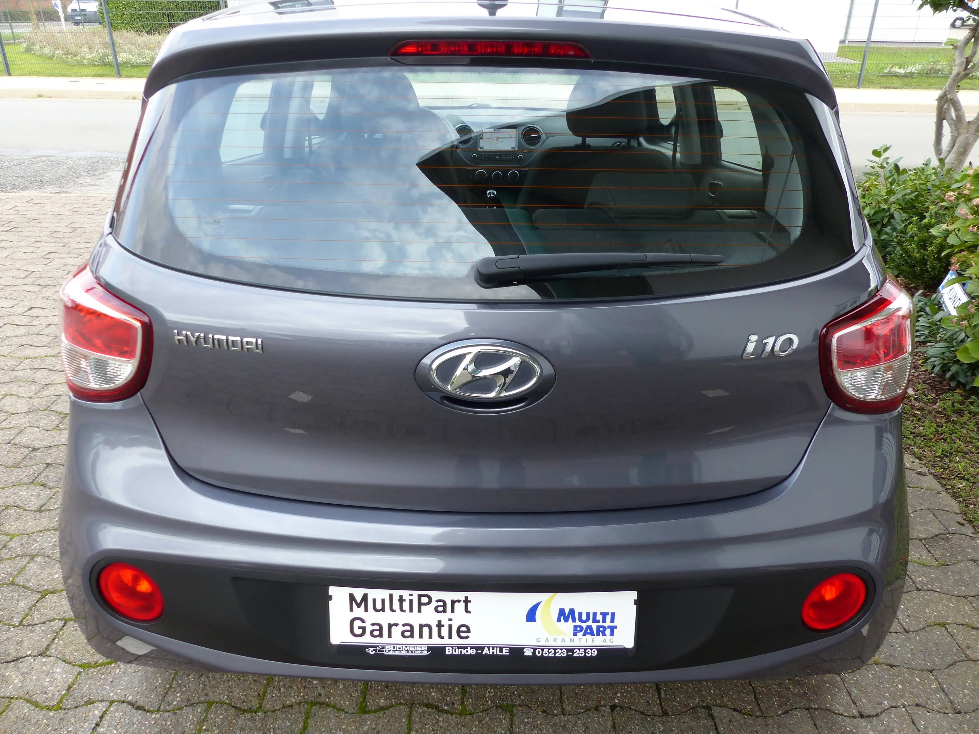 Hyundai i10 Klimaanlage Navigation elektrische Fensterheber vorne und hinten elektrische Spiegel — photo 11