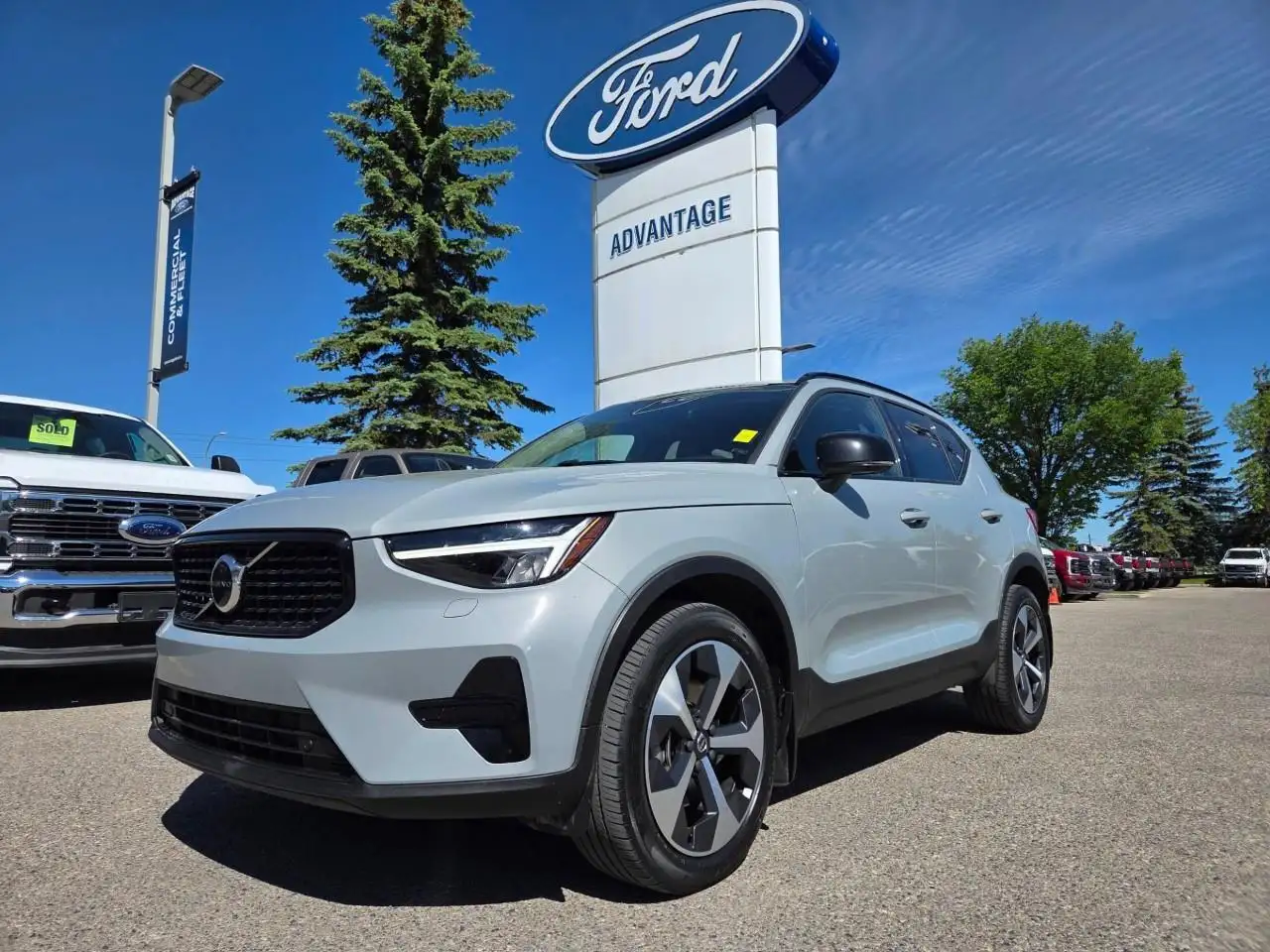 2024 Volvo XC40