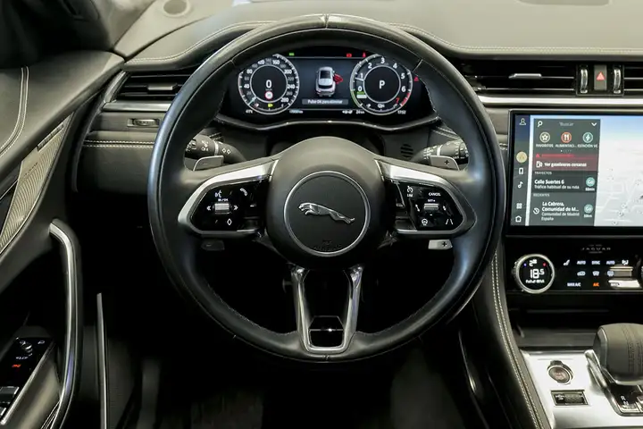Jaguar F-Pace 2024, foto 26