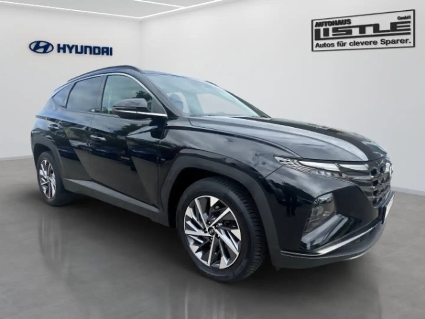 Hyundai TUCSON Trend Mild-Hybrid 2WD 1.6 T-GDI Assistenzpaket Nav Schwarz - 2