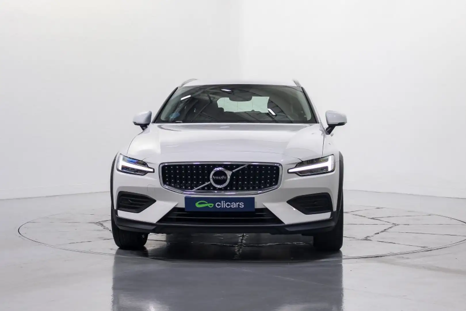 Volvo V60 Cross Country B4 Pro AWD Aut. Blanco - 2