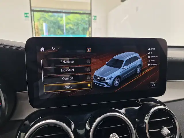 Mercedes-Benz GLC Class view 15