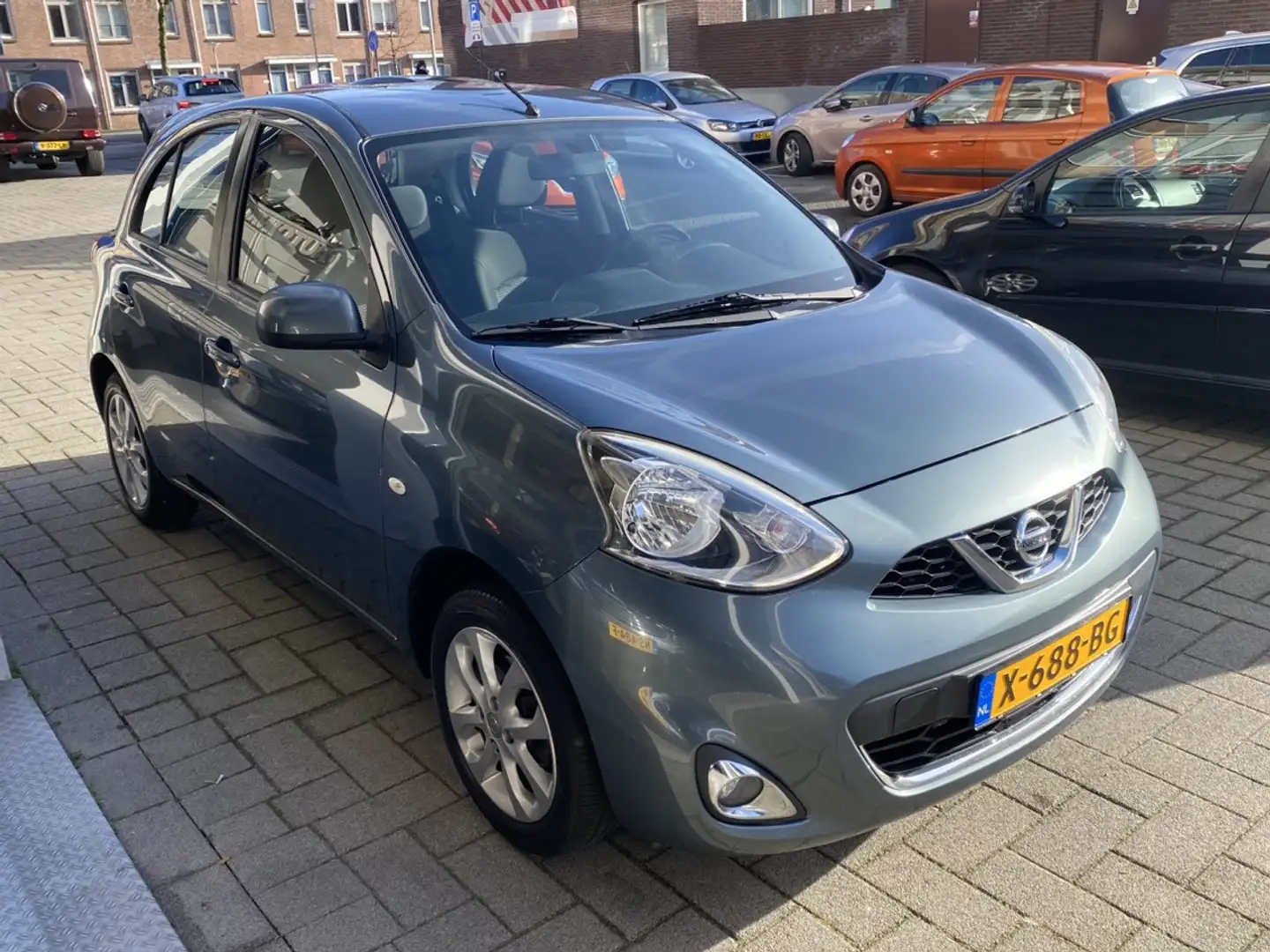 Nissan Micra 1.2 Acenta AUTOMAAT/AIRCO/CRUISE Grijs - 2