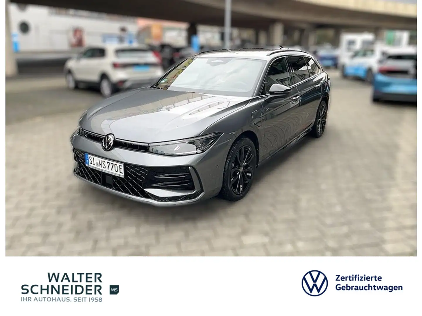 Volkswagen Passat Variant 1,5 TSI eHybrid R-Line AHK LED Na Grau - 1