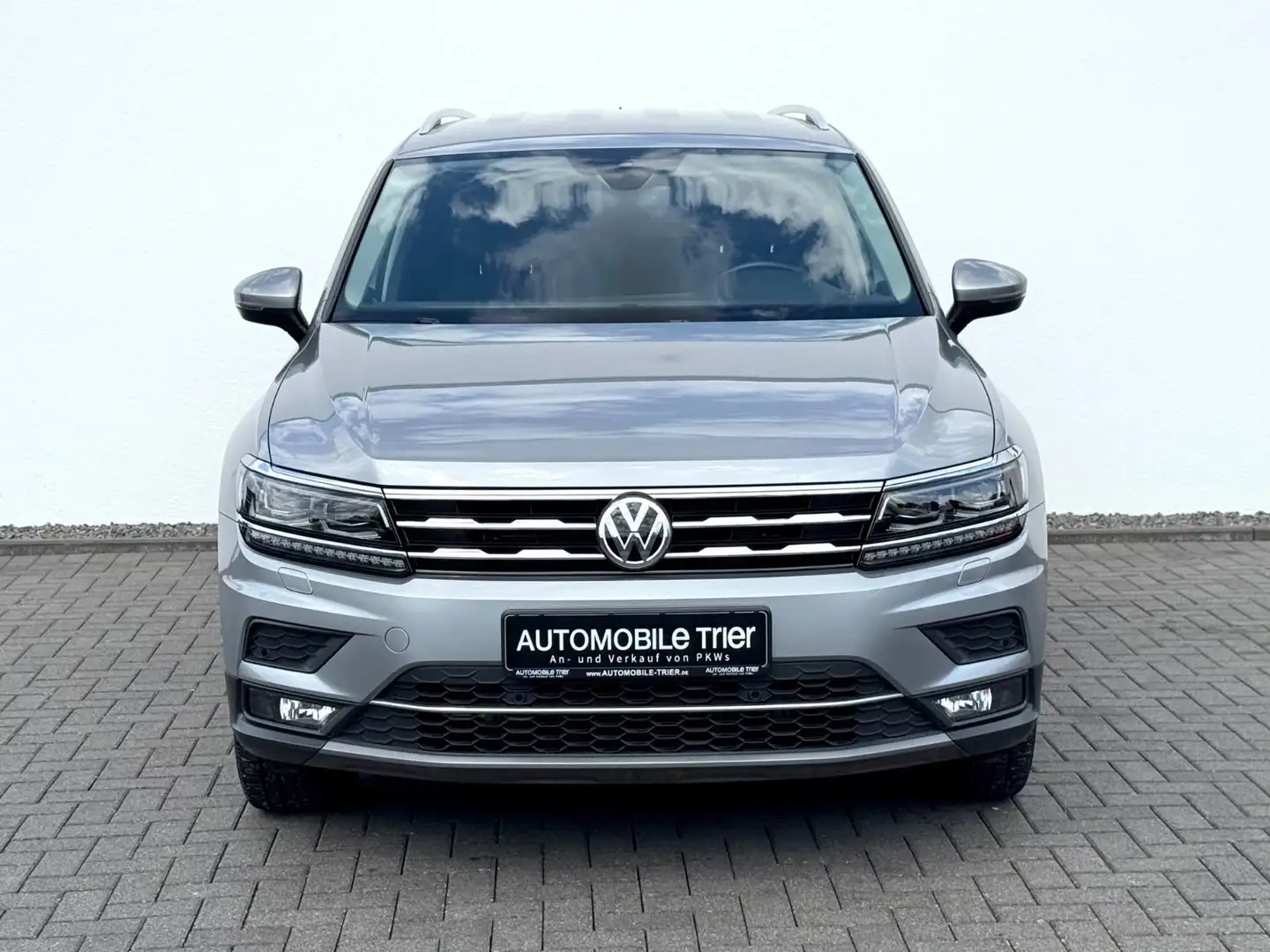 Volkswagen Tiguan Allspace Highline 2.0 TSI 4Motion Argintiu - 2