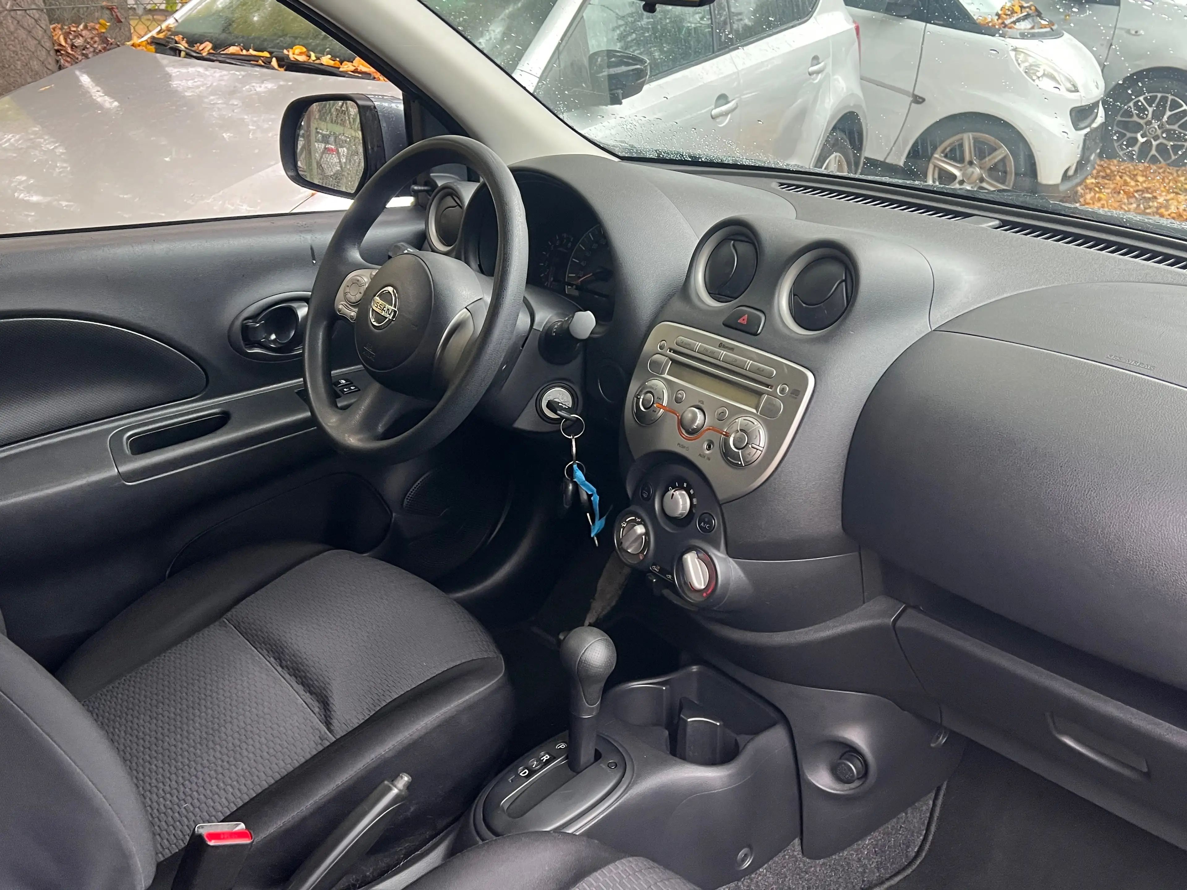 Nissan Micra 1.2 30 Jahre Edition Automatik 1.Hand EURO5 82.000KM — photo 9