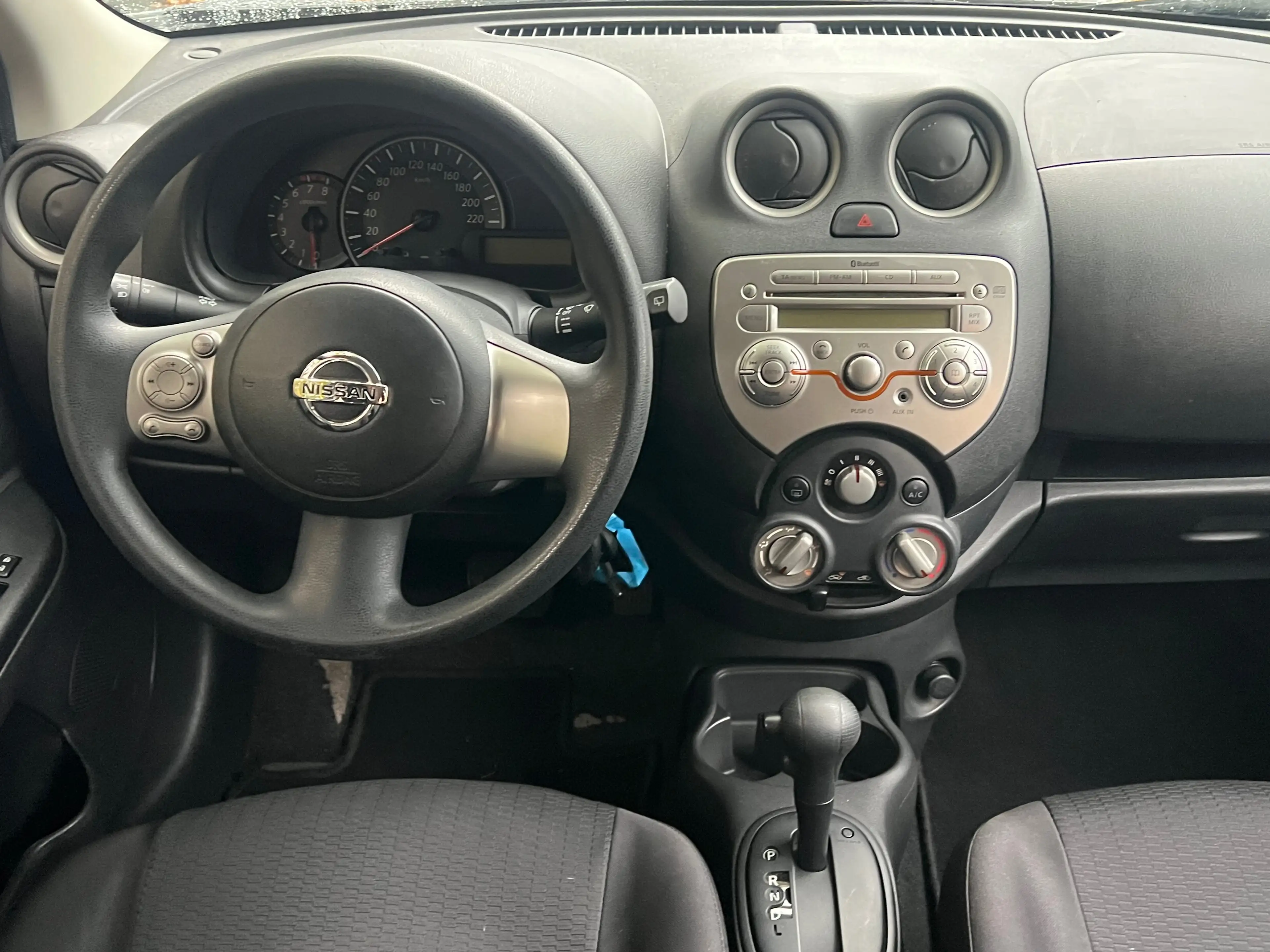 Nissan Micra 1.2 30 Jahre Edition Automatik 1.Hand EURO5 82.000KM — photo 12