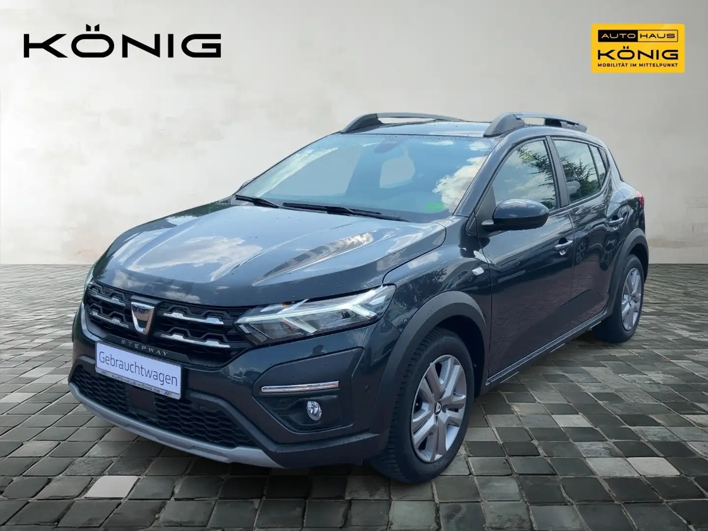 Dacia Sandero Stepway Comfort 1.0 TCe 100 PS ECO-G PDC Grau - 1