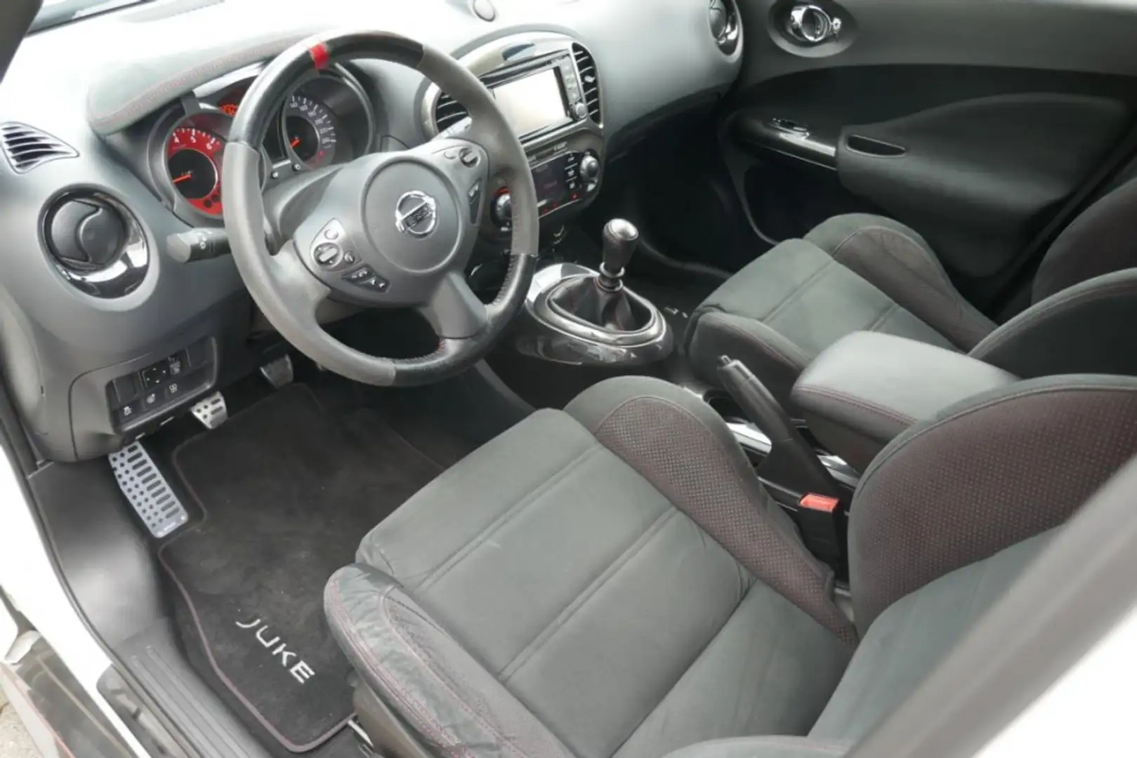 Nissan Juke NISMO RS Technology Paket (XENON) SOFORT Weiß - 2