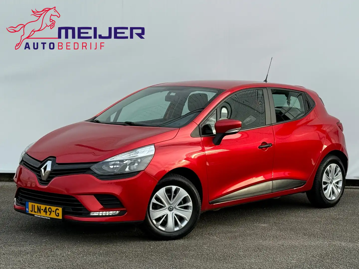 Renault Clio 1.2 TCe Zen Cruise | 5 Deurs | LED | Airco !! Rouge - 1