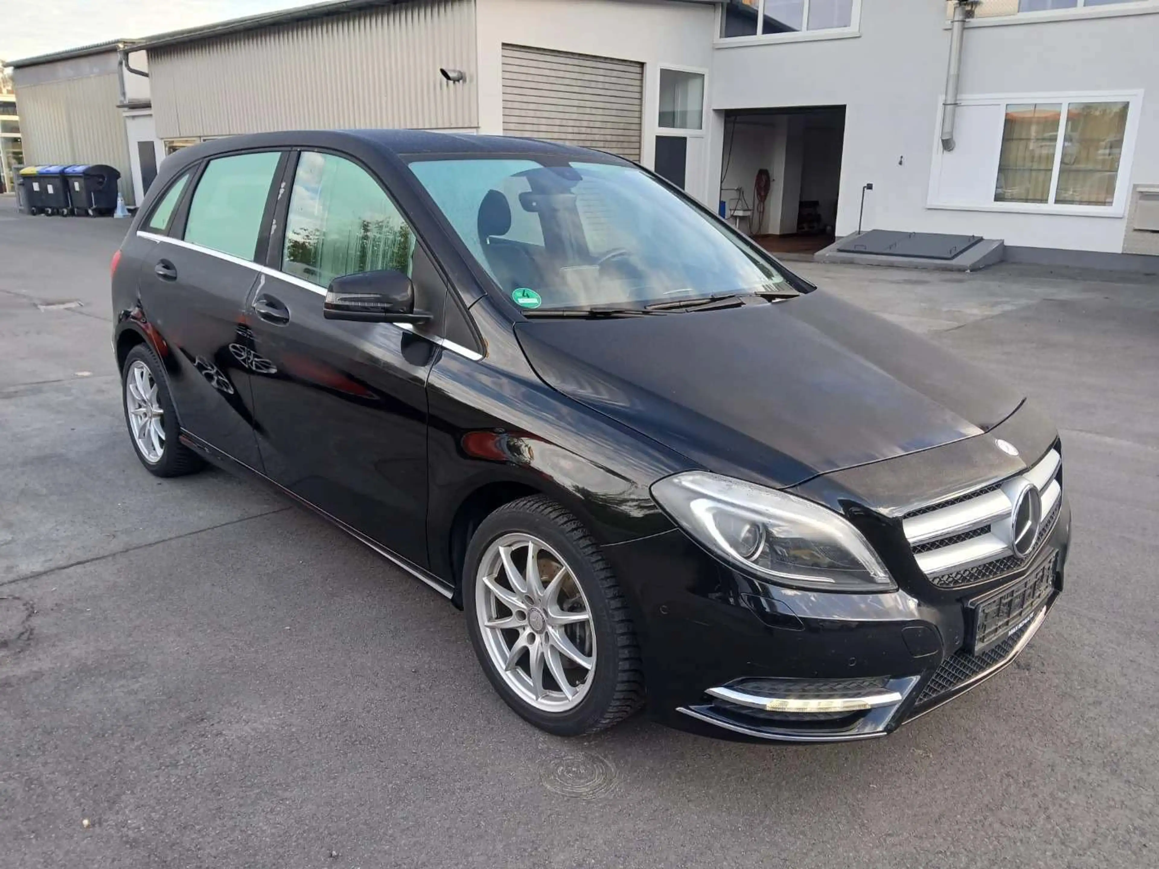 Mercedes-Benz B 200 B 200 7G-DCT 1.Hand "TÜV bis 10/2028"