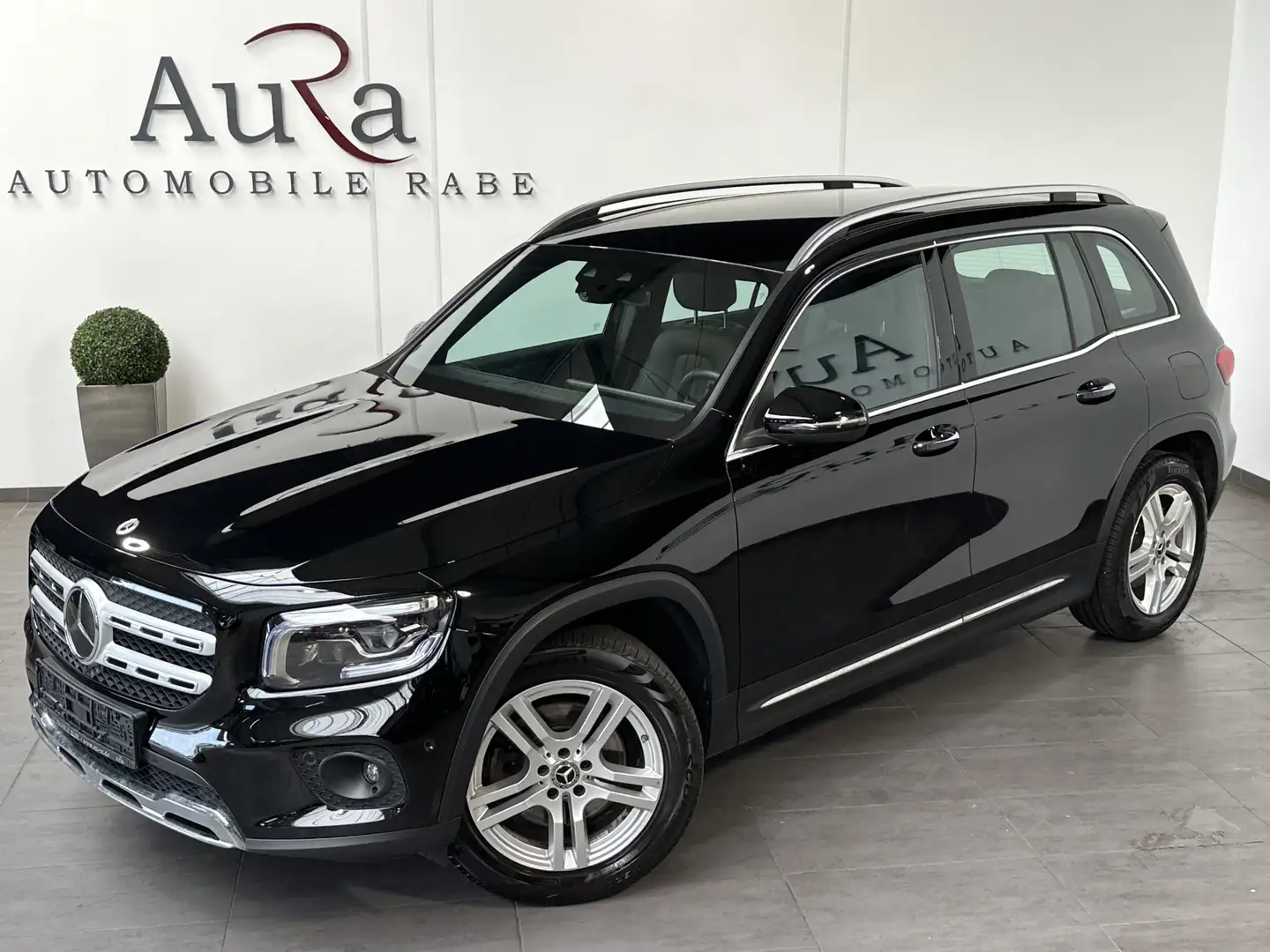 Mercedes-Benz GLB 220 Progressive NAV+LED+AHK+DISTRONIC+KAM Чёрный - 1