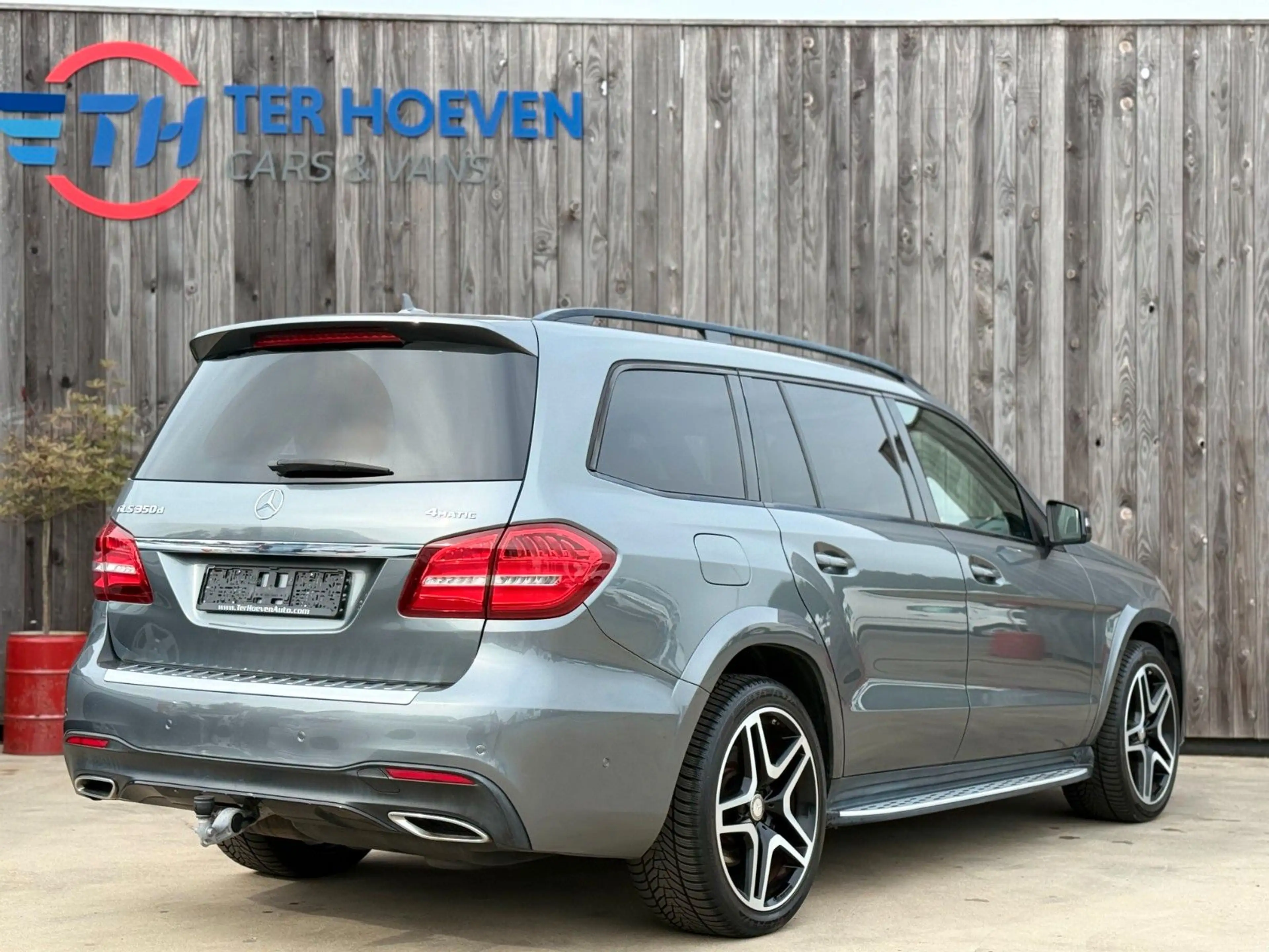 Mercedes-Benz GLS 350 d AMG Night 7-Sitzer Luftfederung 360° — photo 5