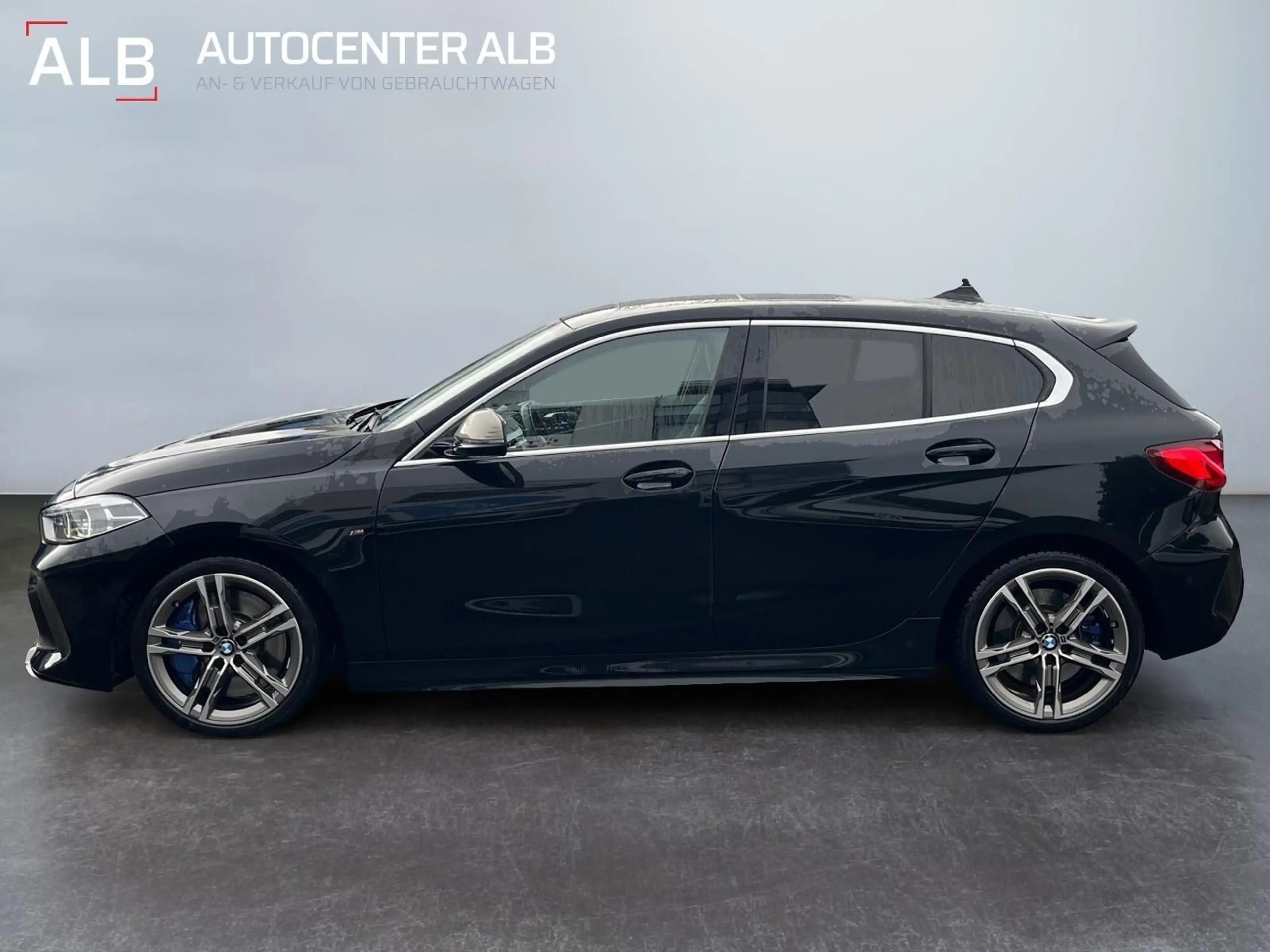 BMW 135 M135 i xDrive/M-PACKET/NAVI/PANO/HEAD-UP/LED — photo 2