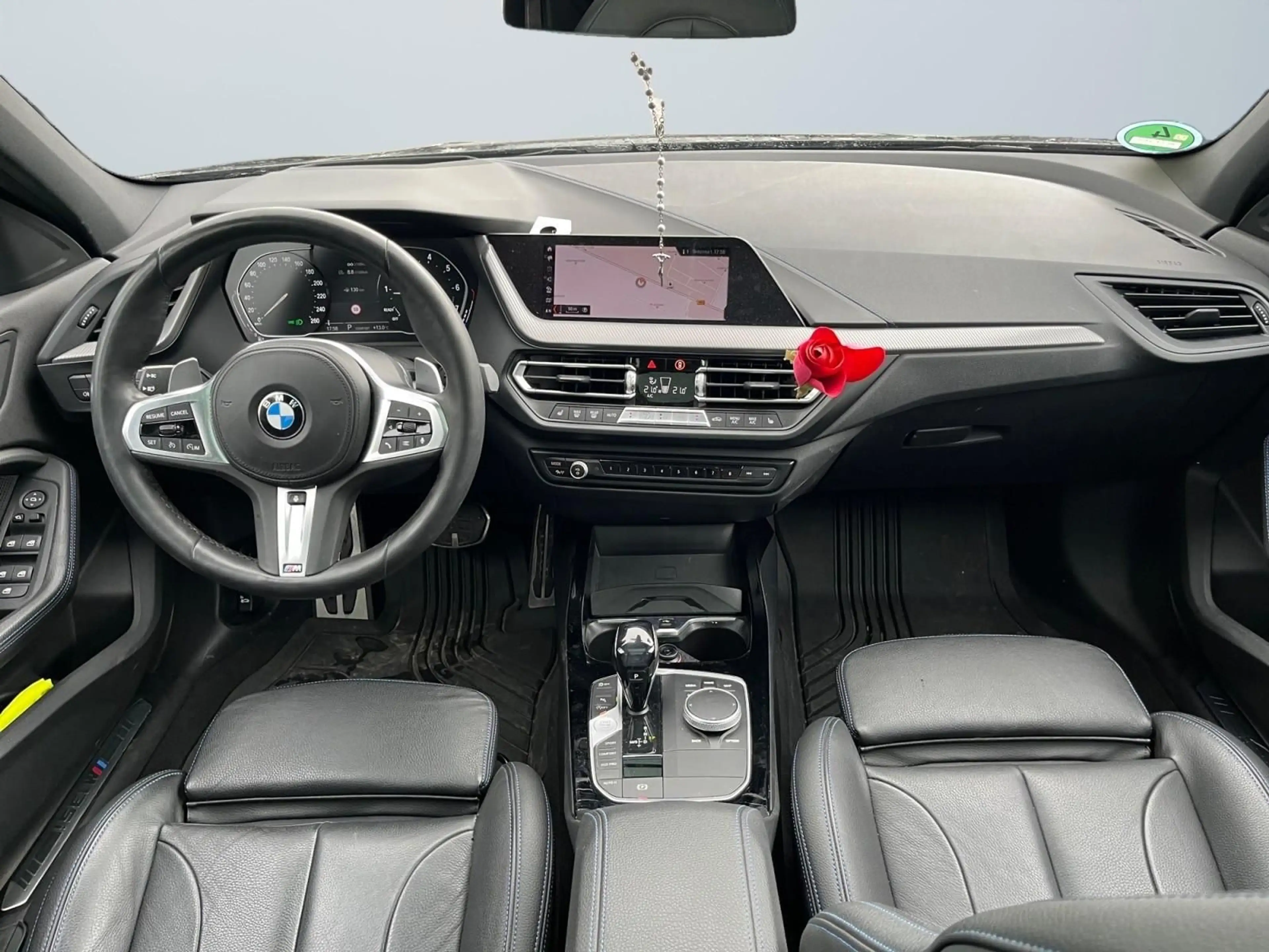 BMW 135 M135 i xDrive/M-PACKET/NAVI/PANO/HEAD-UP/LED — photo 14