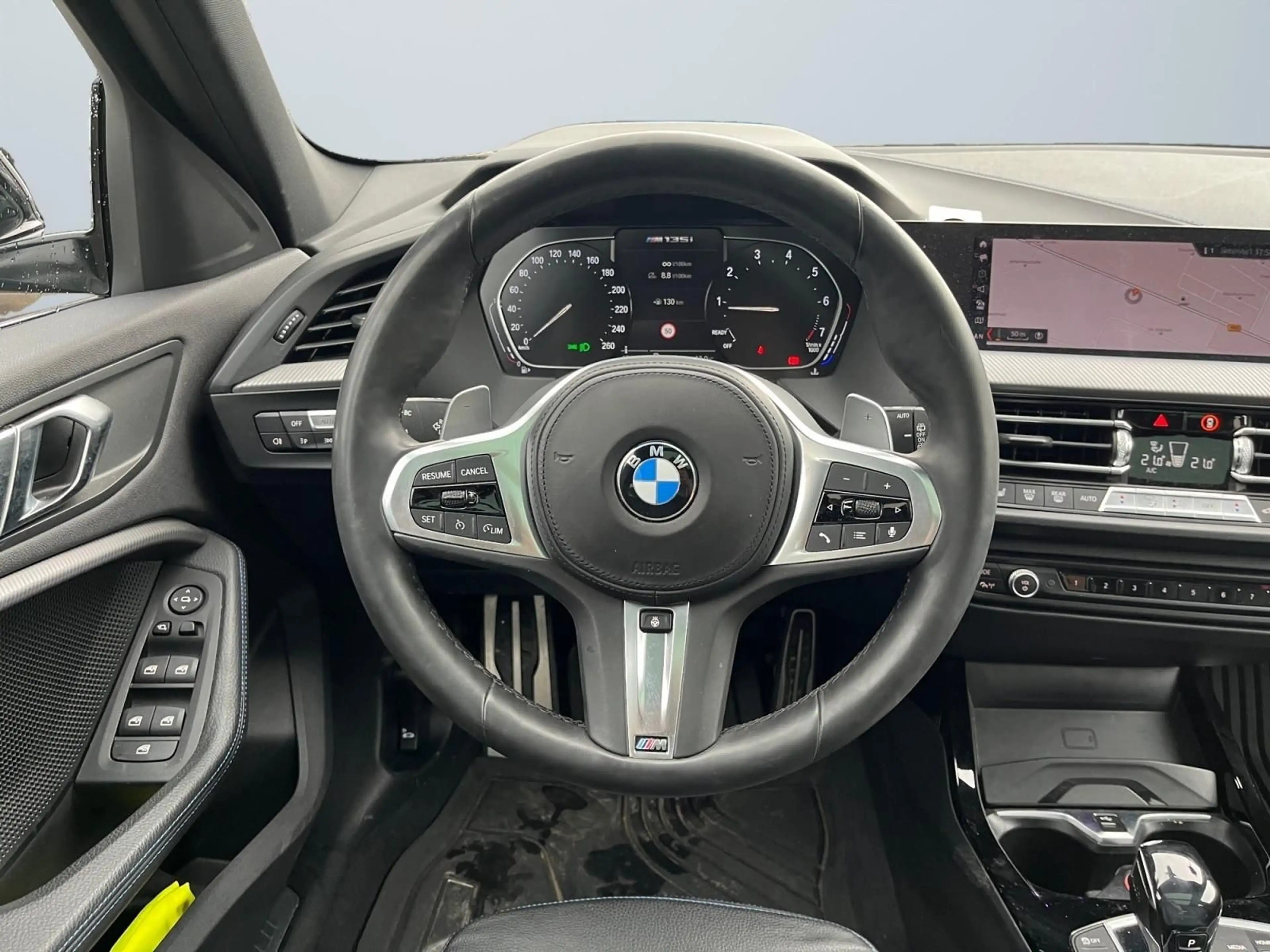 BMW 135 M135 i xDrive/M-PACKET/NAVI/PANO/HEAD-UP/LED — photo 15