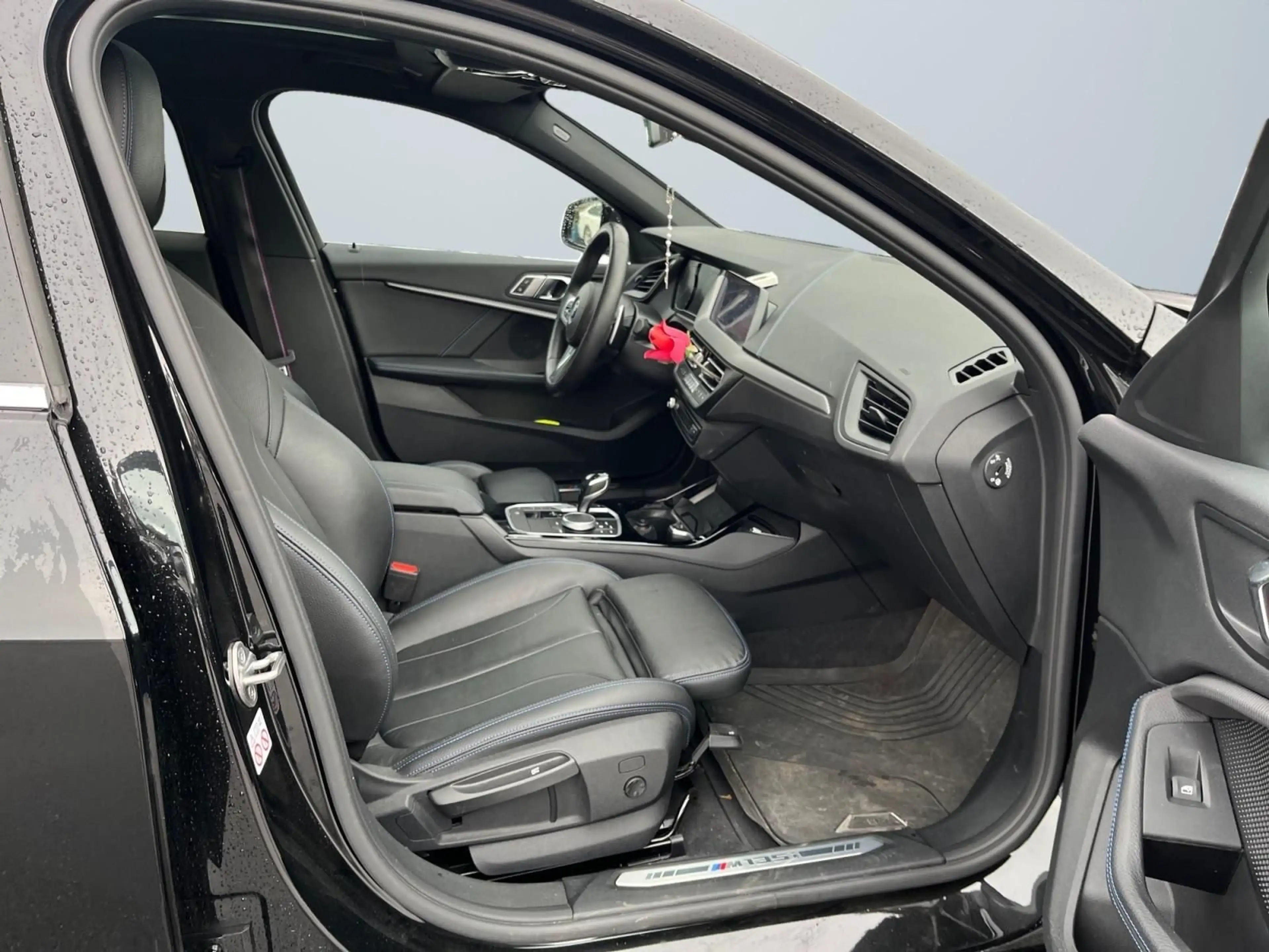 BMW 135 M135 i xDrive/M-PACKET/NAVI/PANO/HEAD-UP/LED — photo 11