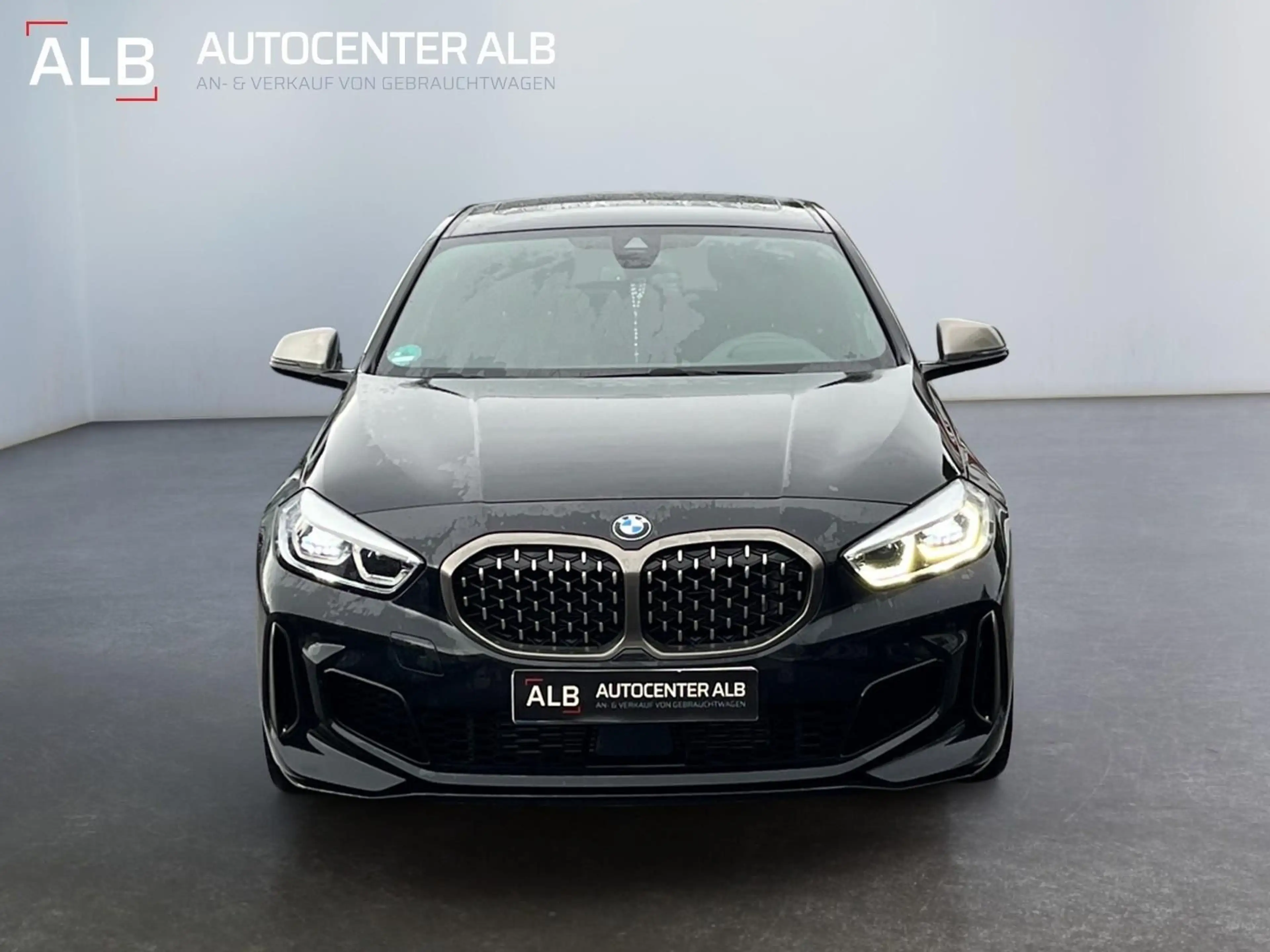 BMW 135 M135 i xDrive/M-PACKET/NAVI/PANO/HEAD-UP/LED — photo 8