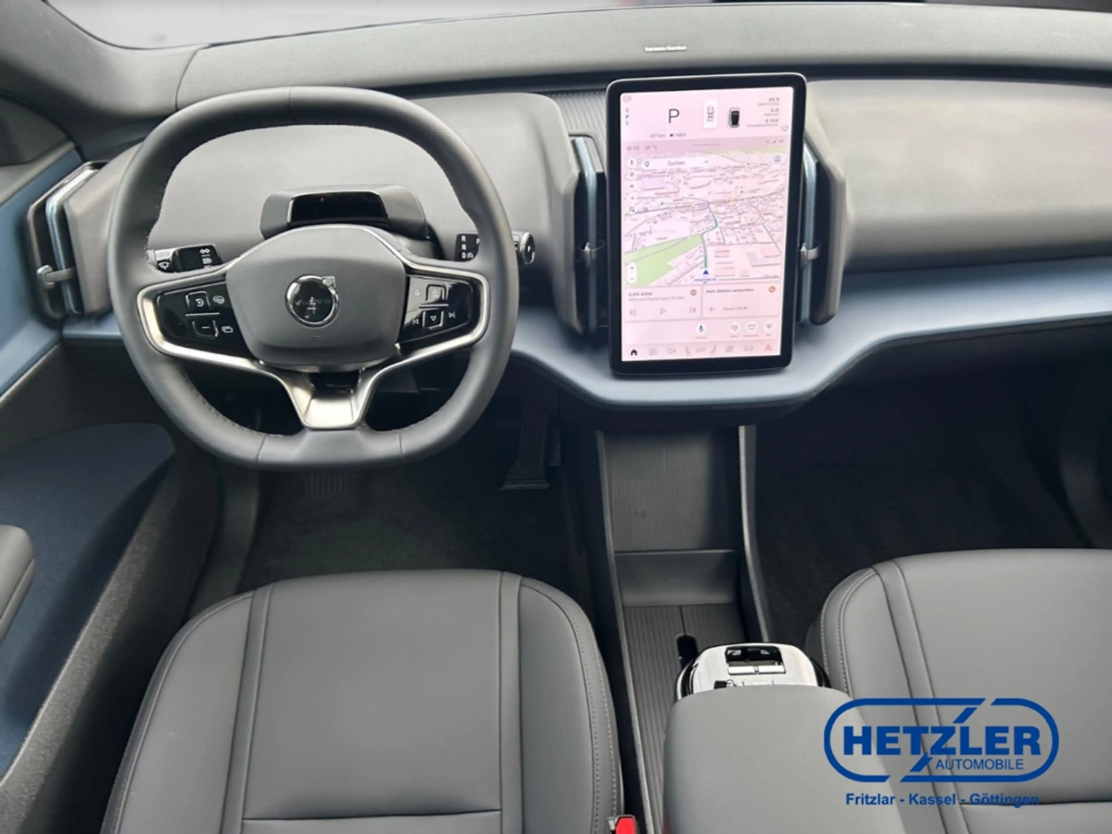 Volvo EX30 Single Extended Range RWD Ultra Panorama Memory Si — photo 11