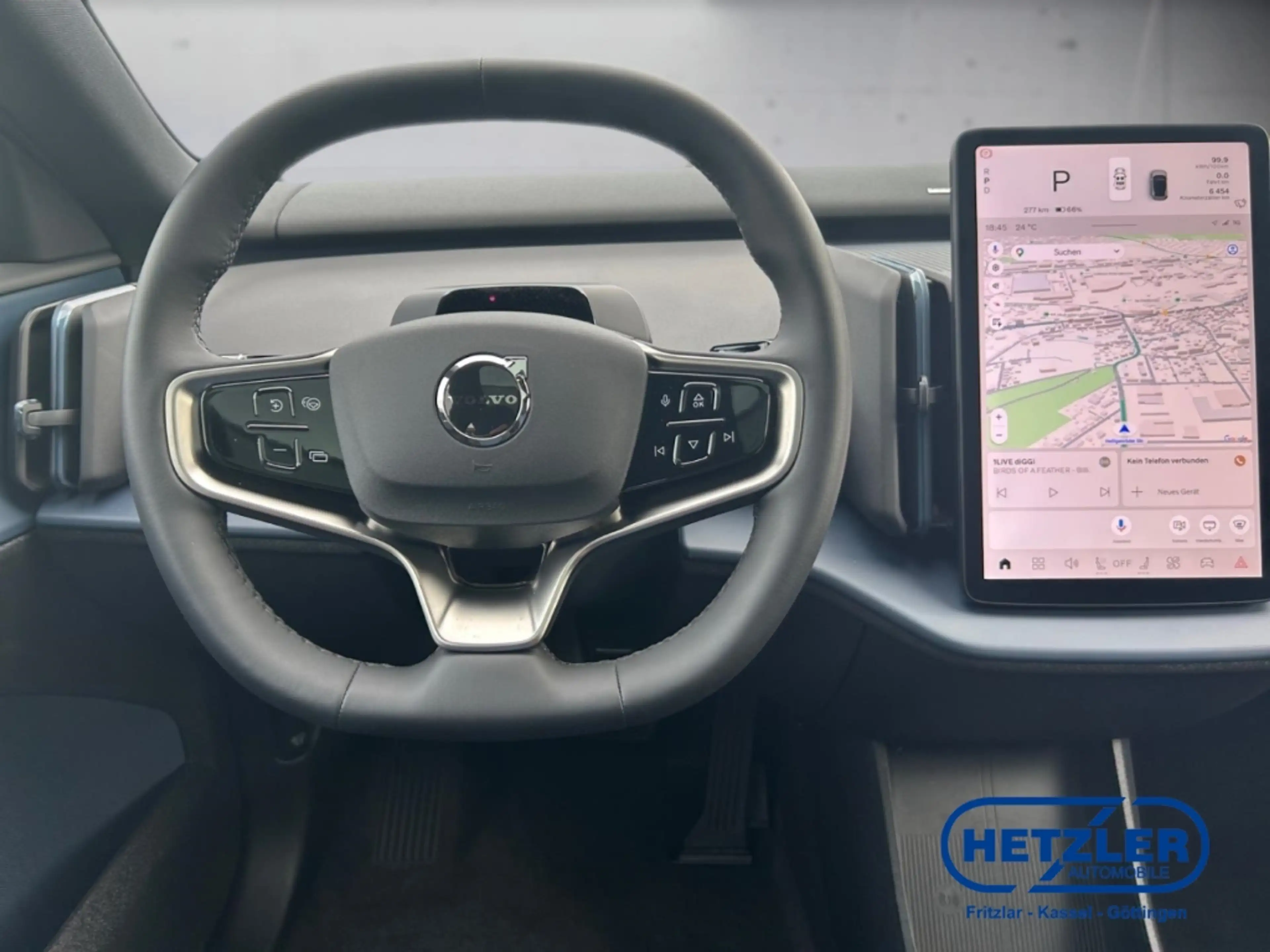 Volvo EX30 Single Extended Range RWD Ultra Panorama Memory Si — photo 10