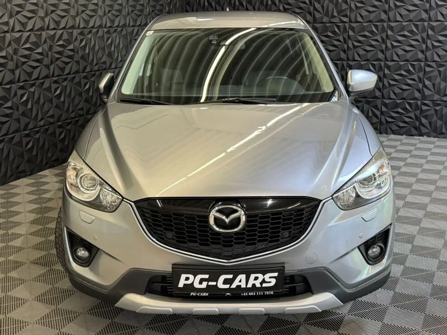 Mazda CX-5 2.2 Turbodiesel Revolution AWD Серый - 2