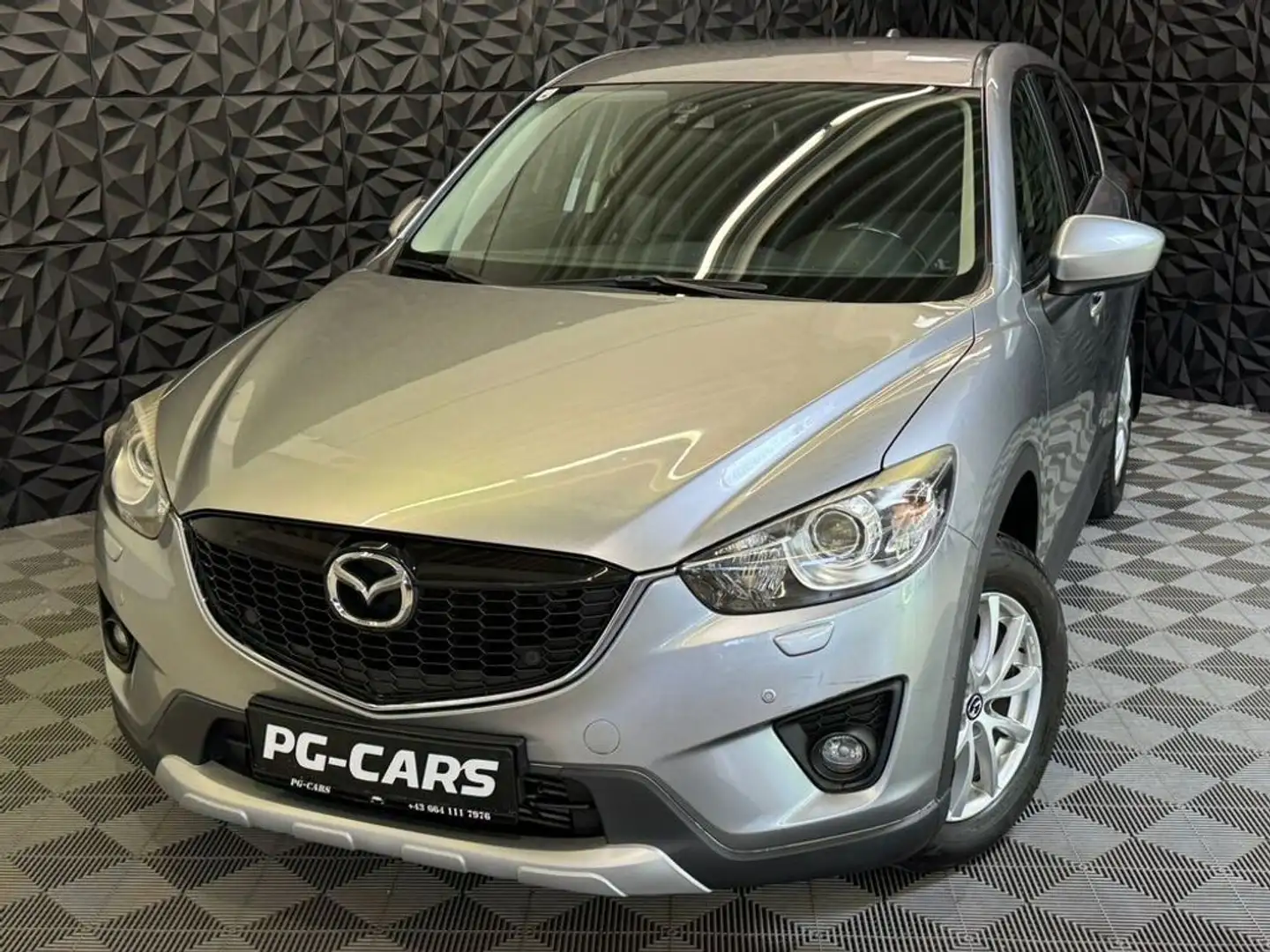 Mazda CX-5 2.2 Turbodiesel Revolution AWD Серый - 1
