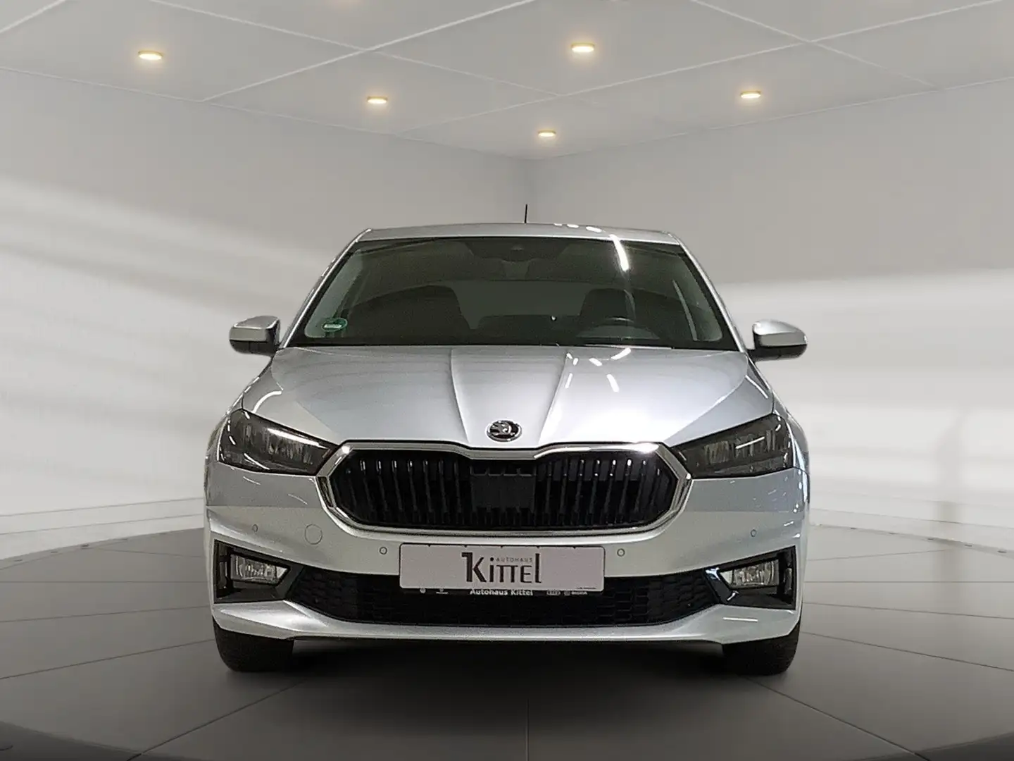 Skoda Fabia FABIA Ambition 1,0 TSI NAVI, SHZ, KEYLESS, behei Silber - 2