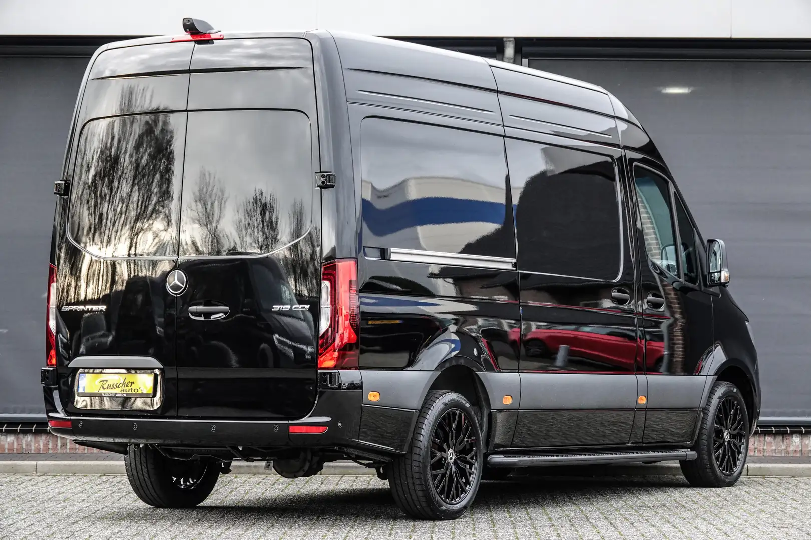 Mercedes-Benz Sprinter L2H2 319Cdi 190Pk 9G-tronic | RWD | 2x schuifdeur Schwarz - 2