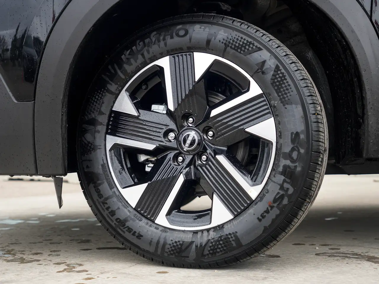 Nissan Kicks снимка Nissan Kicks