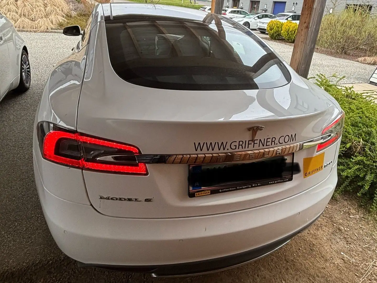 Tesla Model S Model S 60kWh (mit Batterie) Weiß - 2