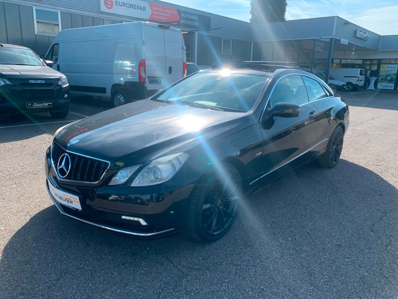 Mercedes-Benz E 350 E Coupe E 350 CGI BlueEfficiency — photo 2