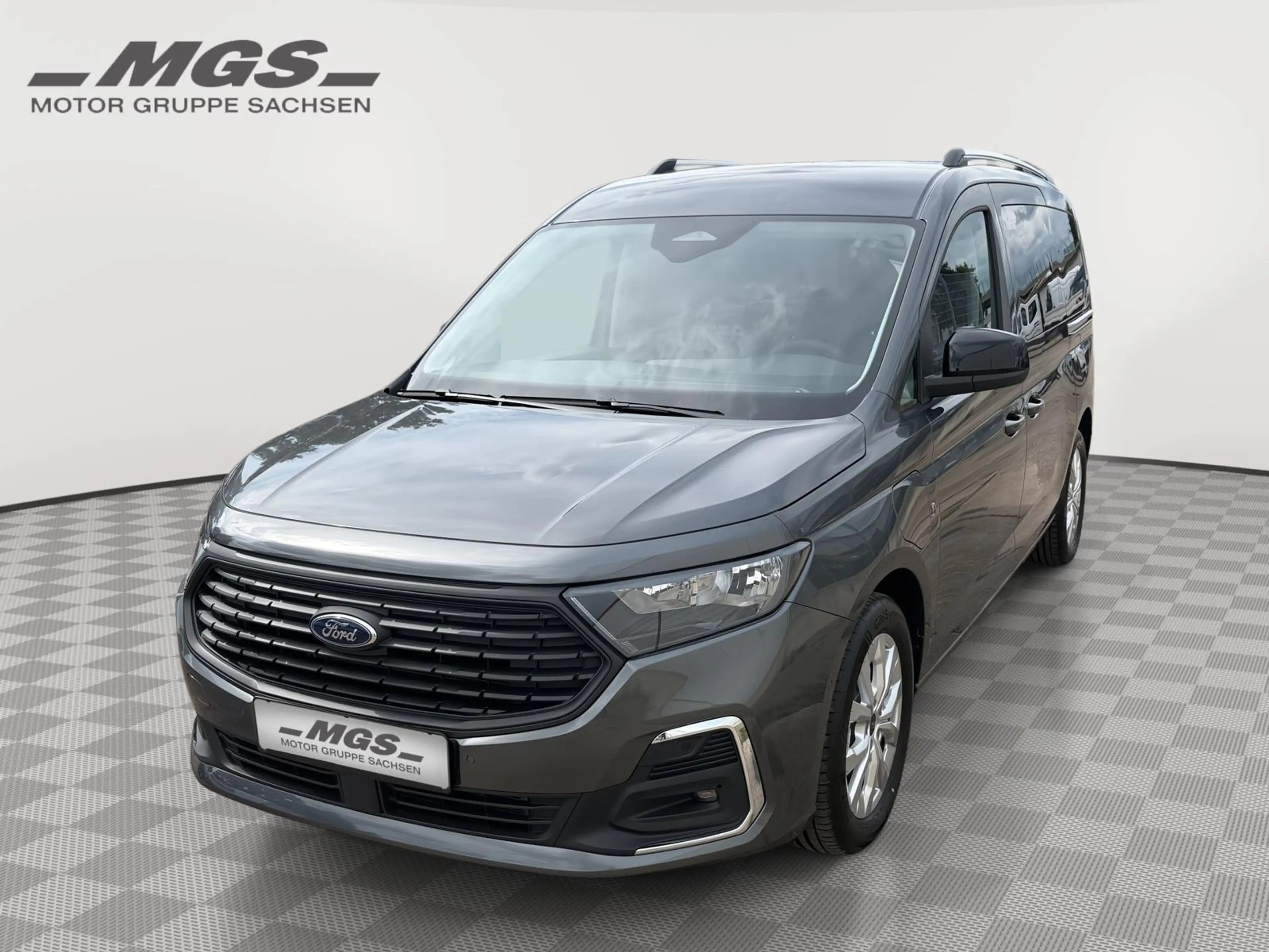 Ford Grand Tourneo PHEV Titanium 1.5 EcoBoost #AHK #SITZ-PAKET — photo 2