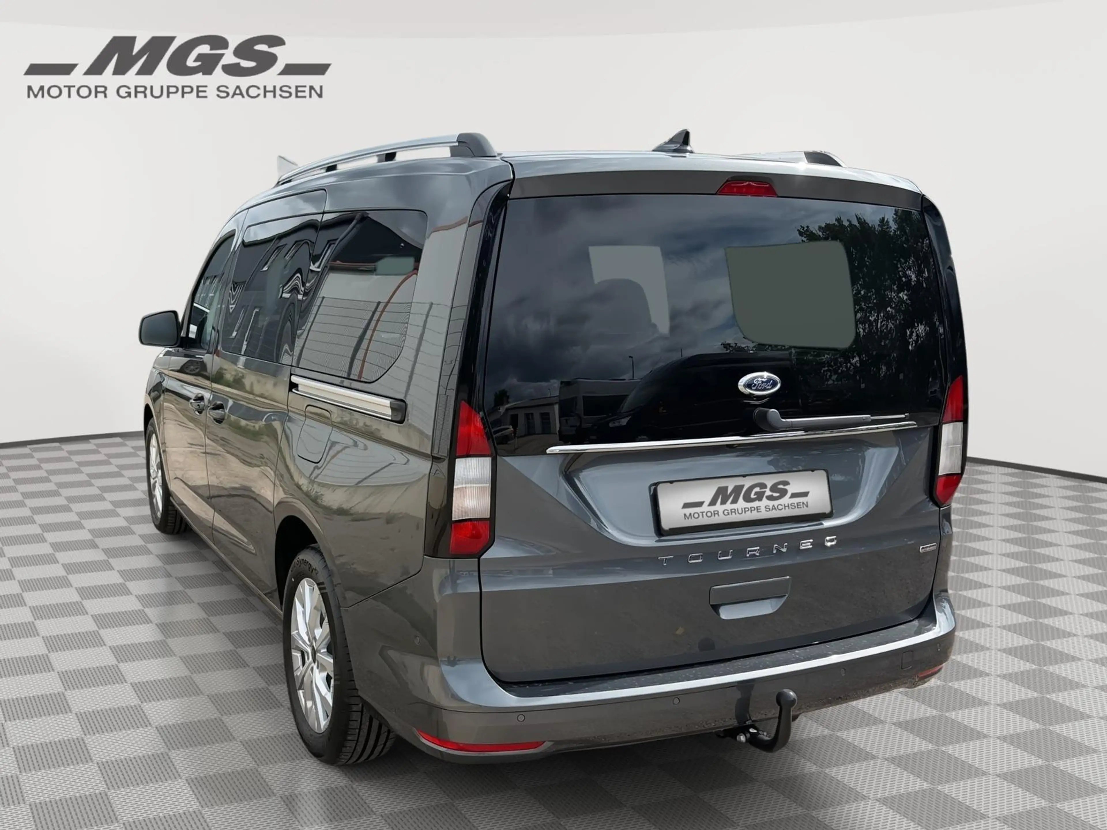 Ford Grand Tourneo PHEV Titanium 1.5 EcoBoost #AHK #SITZ-PAKET — photo 10
