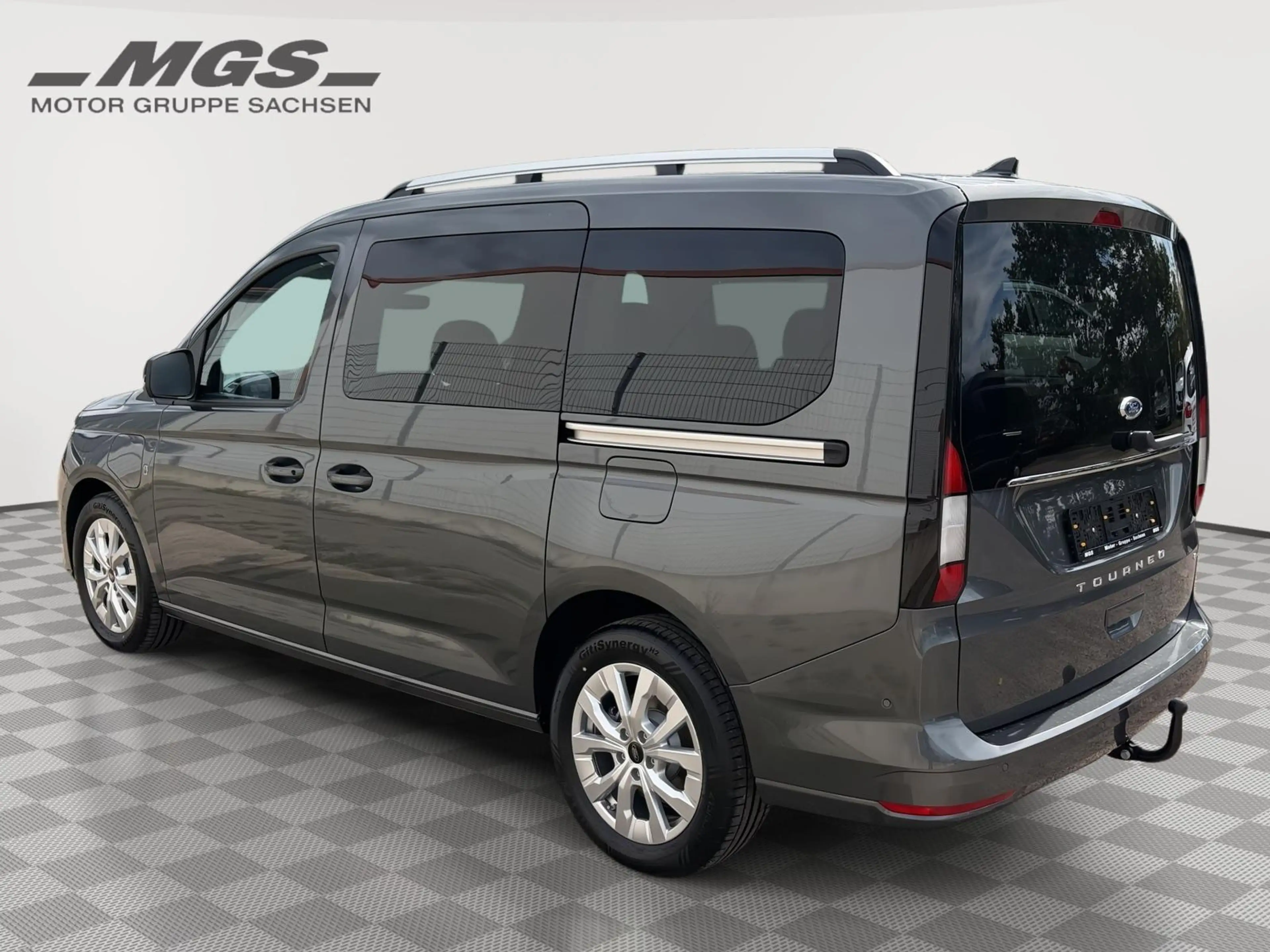 Ford Grand Tourneo PHEV Titanium 1.5 EcoBoost #AHK #SITZ-PAKET — photo 11