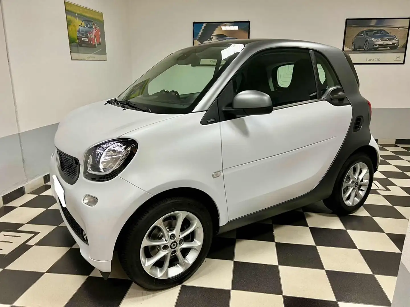 smart forTwo 90 0.9 Turbo twinamic Passion Weiß - 2
