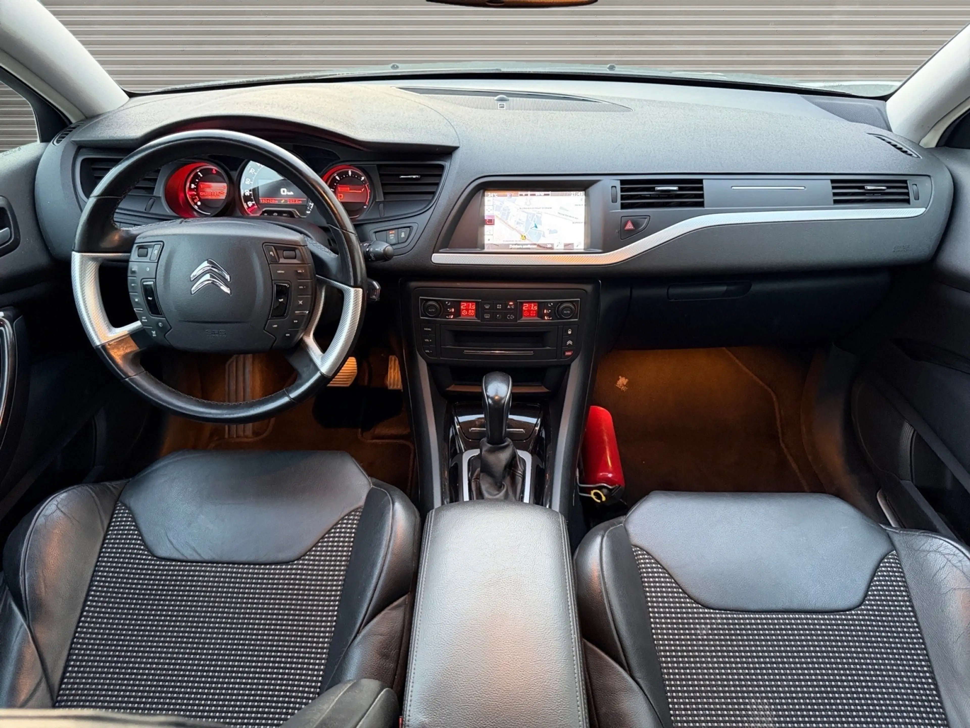 Citroen C5 C5 Tourer 2.0 BlueHDi Exclusive — photo 11