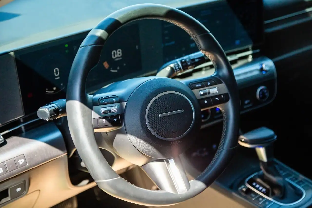 Hyundai KONA снимка Hyundai KONA