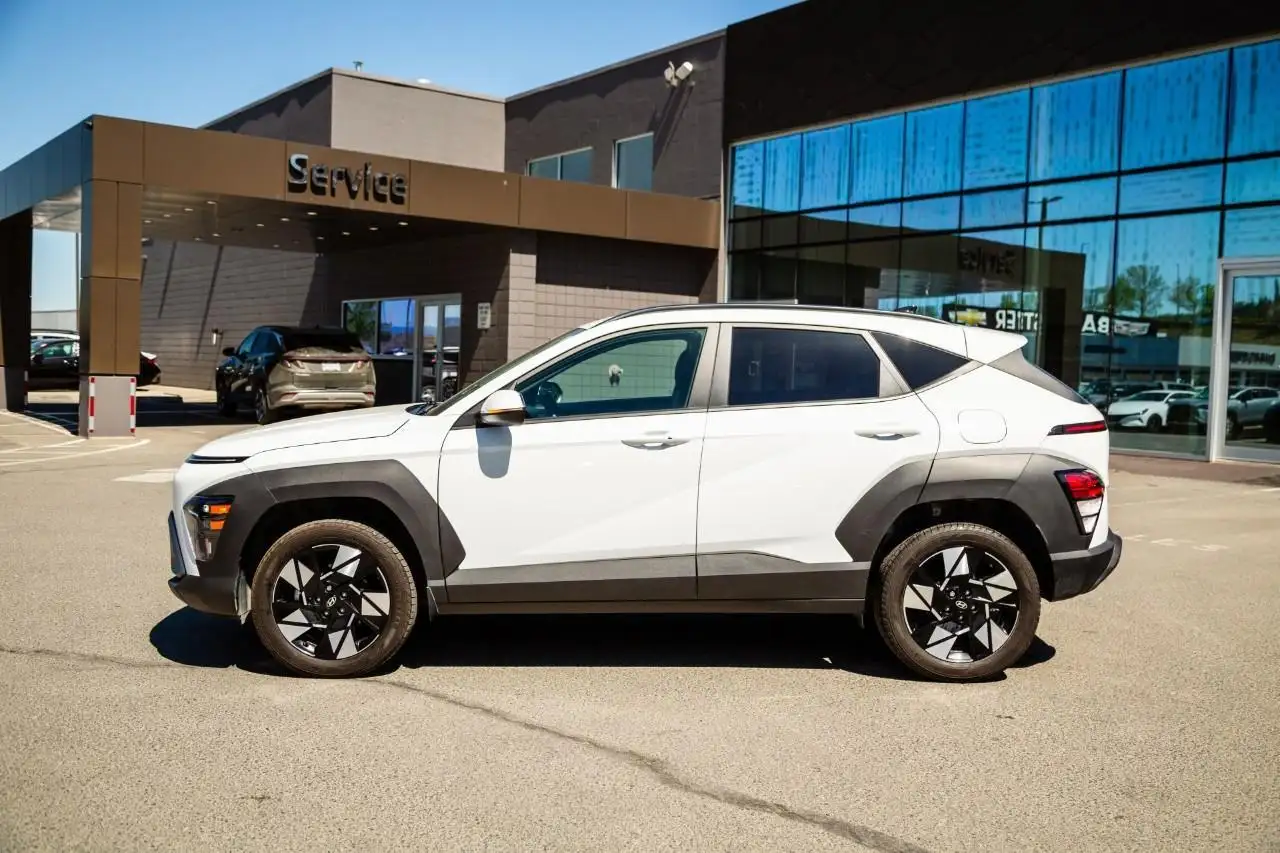 Hyundai KONA снимка Hyundai KONA