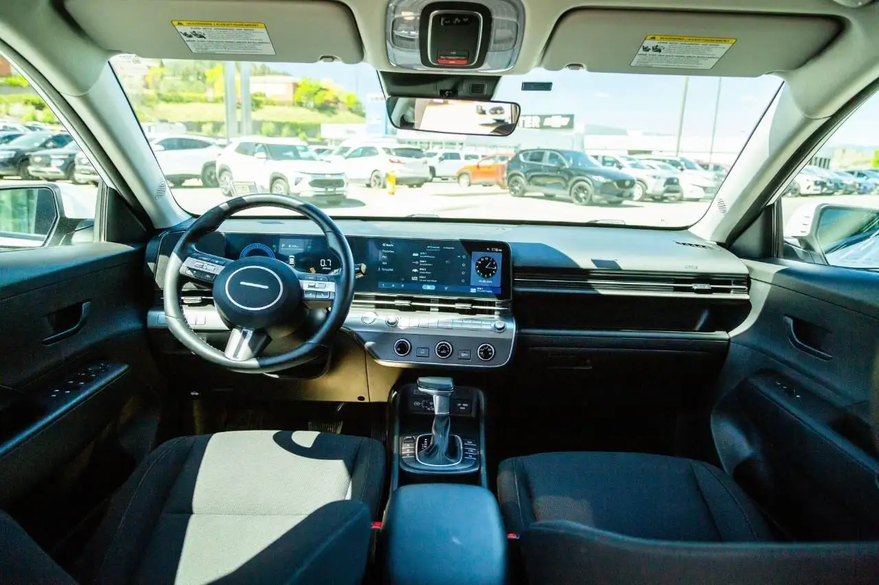 Hyundai KONA снимка Hyundai KONA