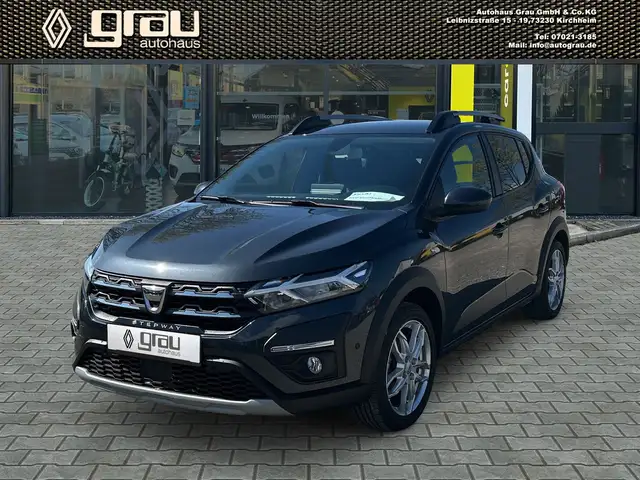 Dacia Sandero Stepway Comfort 90 PS Automatik