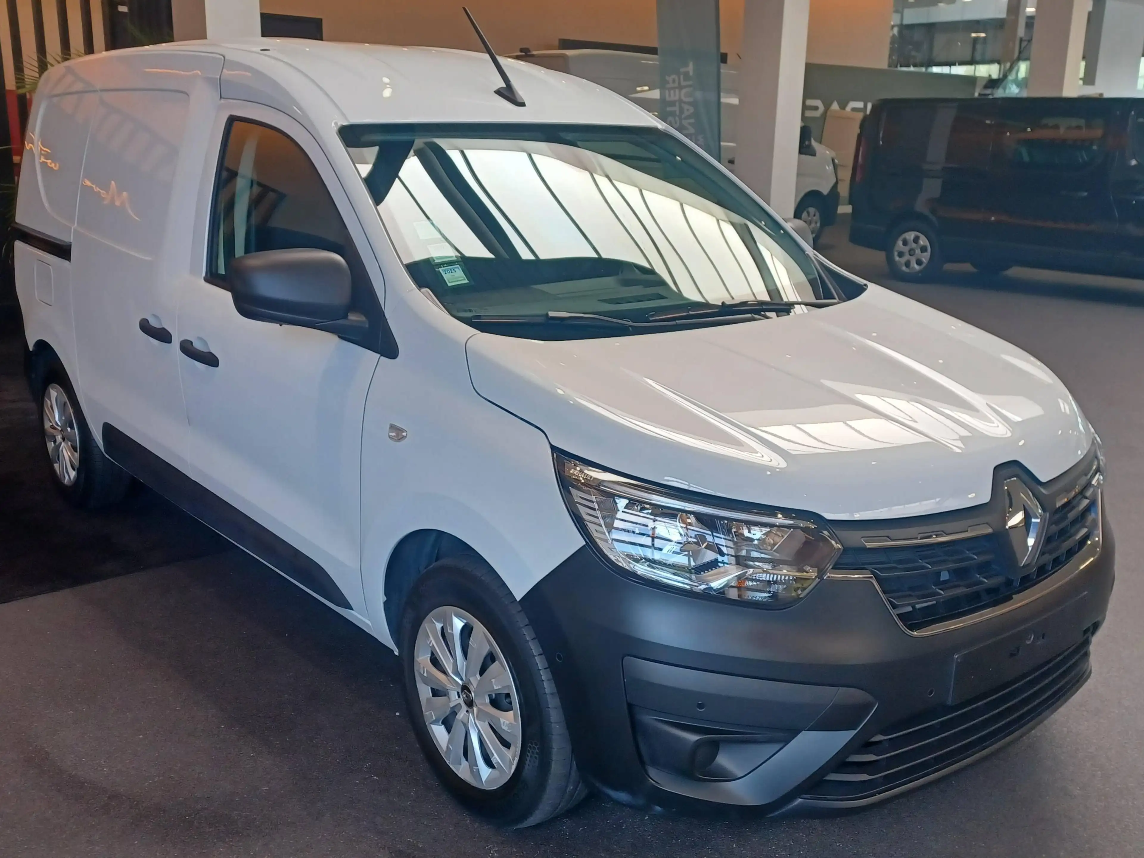 Renault Express 1.5 Blue dCi Confort S/S (EU6d) — photo 6