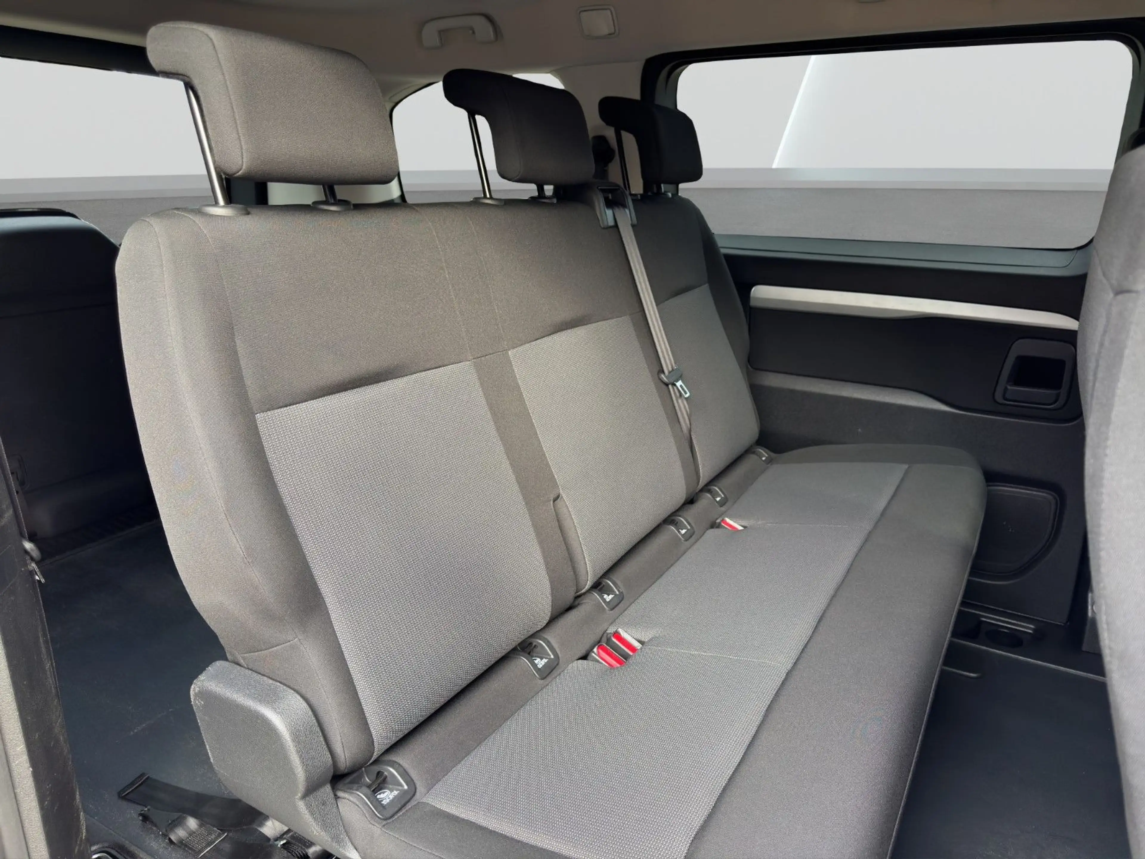 Opel Zafira Life 2.0 Diesel 130 kW Select.M(L2) Autom — photo 16