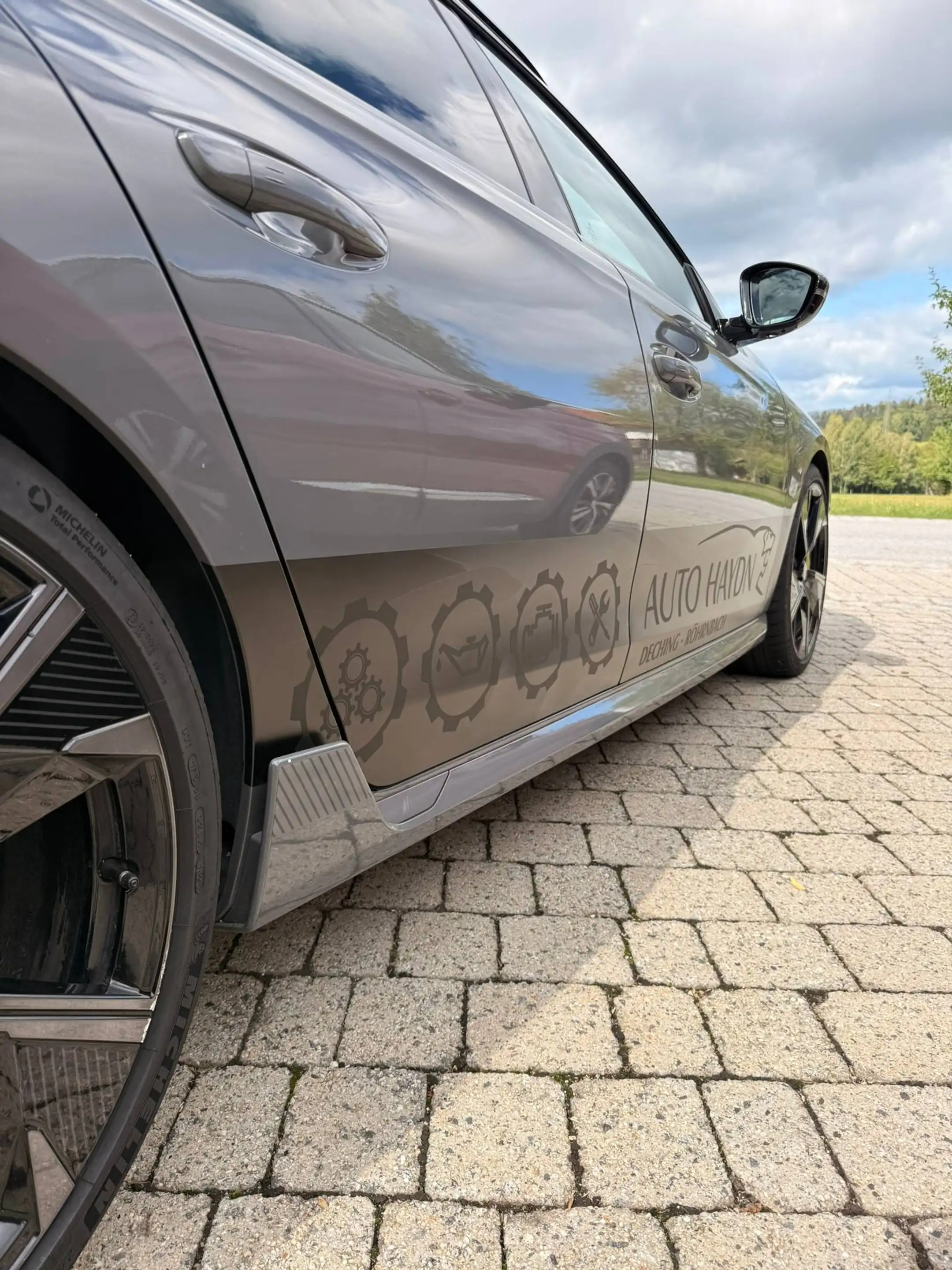 Peugeot 508 Hybrid4 360 PSE,Allrad, el.Heckklappe, LED Paket, 8 fach Alu, PlugInHybrid — photo 9